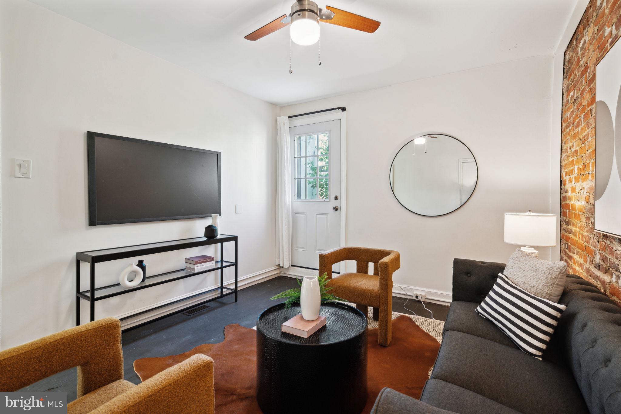 GRADUATE HOSPITAL - Residential