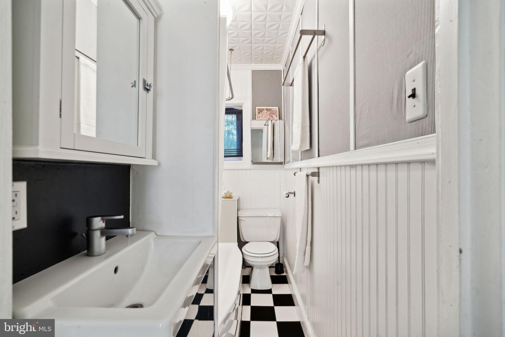 GRADUATE HOSPITAL - Residential