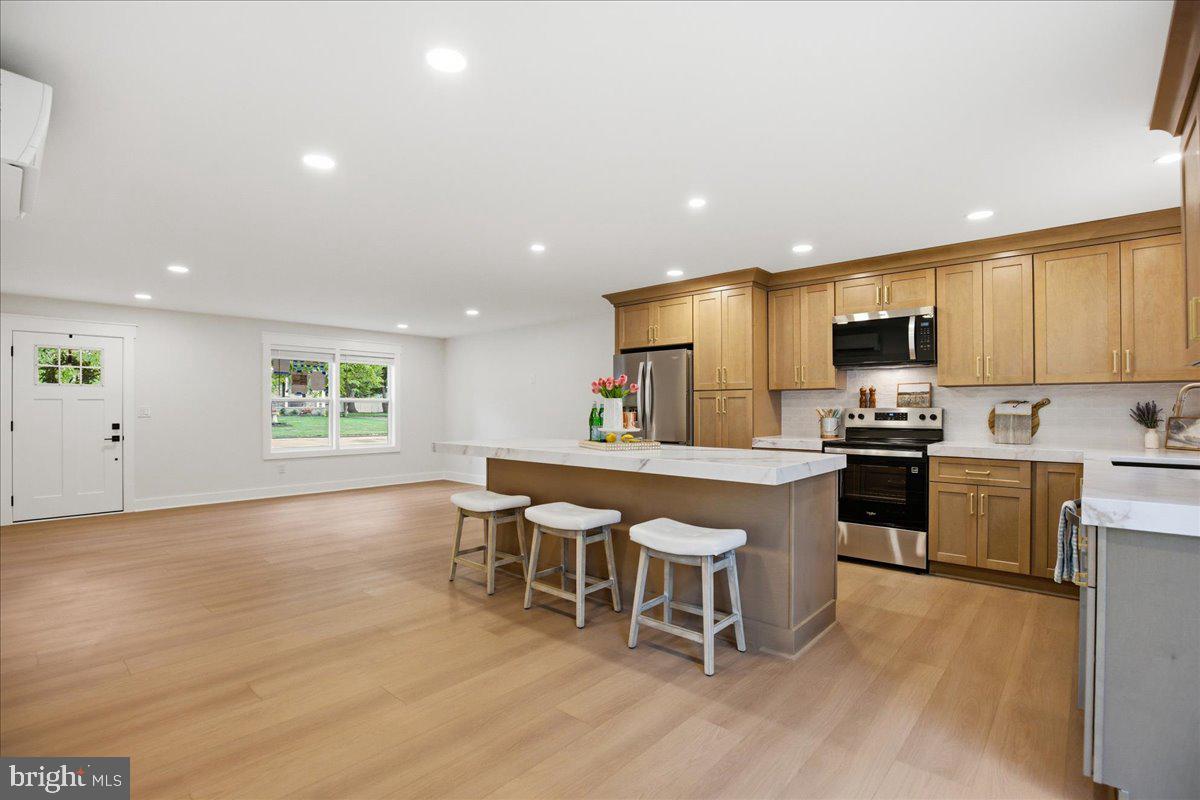 SELBY HEIGHTS - Residential