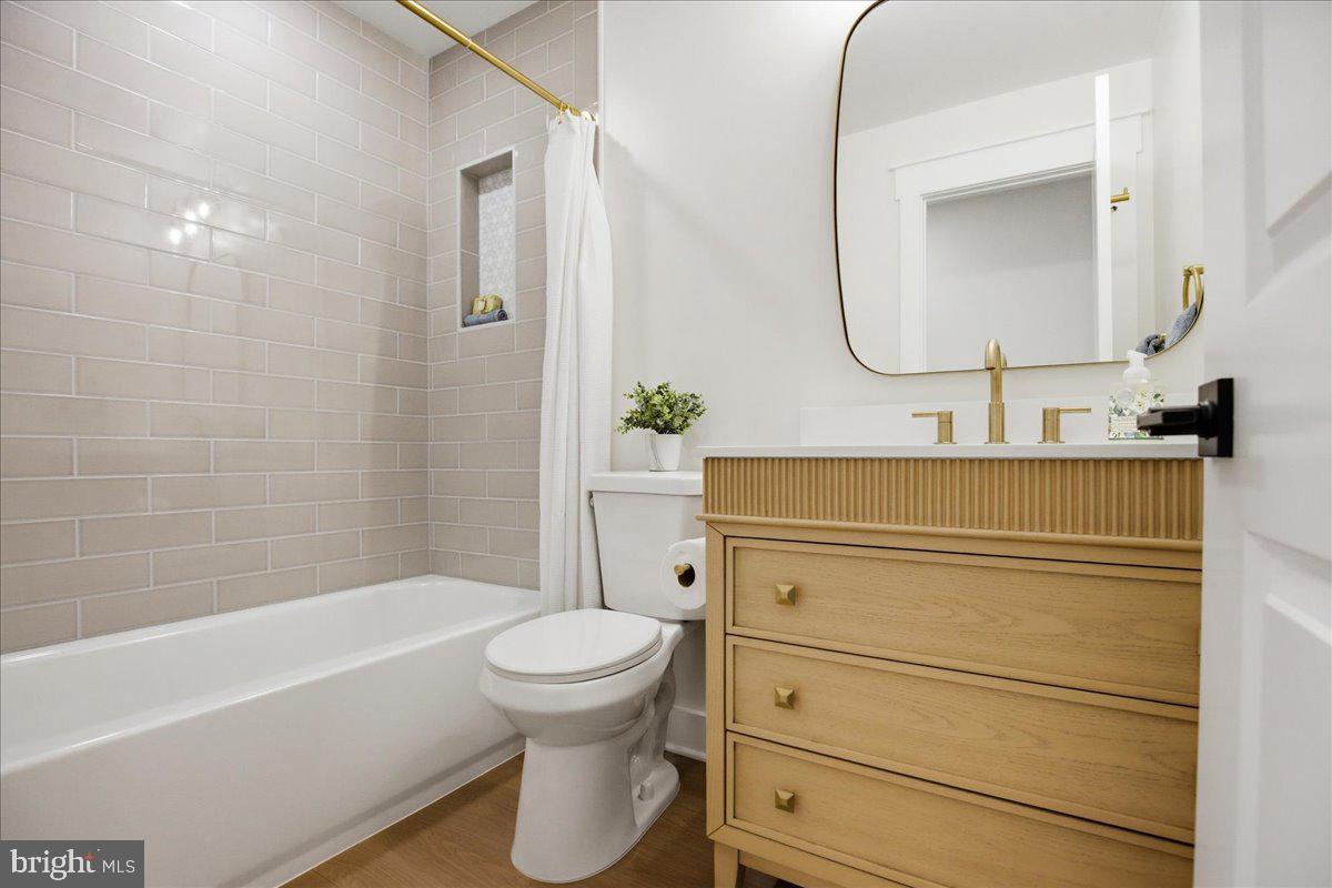 SELBY HEIGHTS - Residential