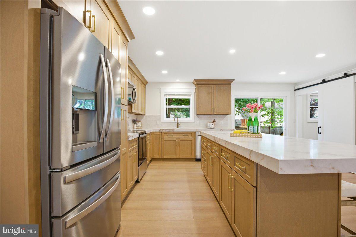 SELBY HEIGHTS - Residential
