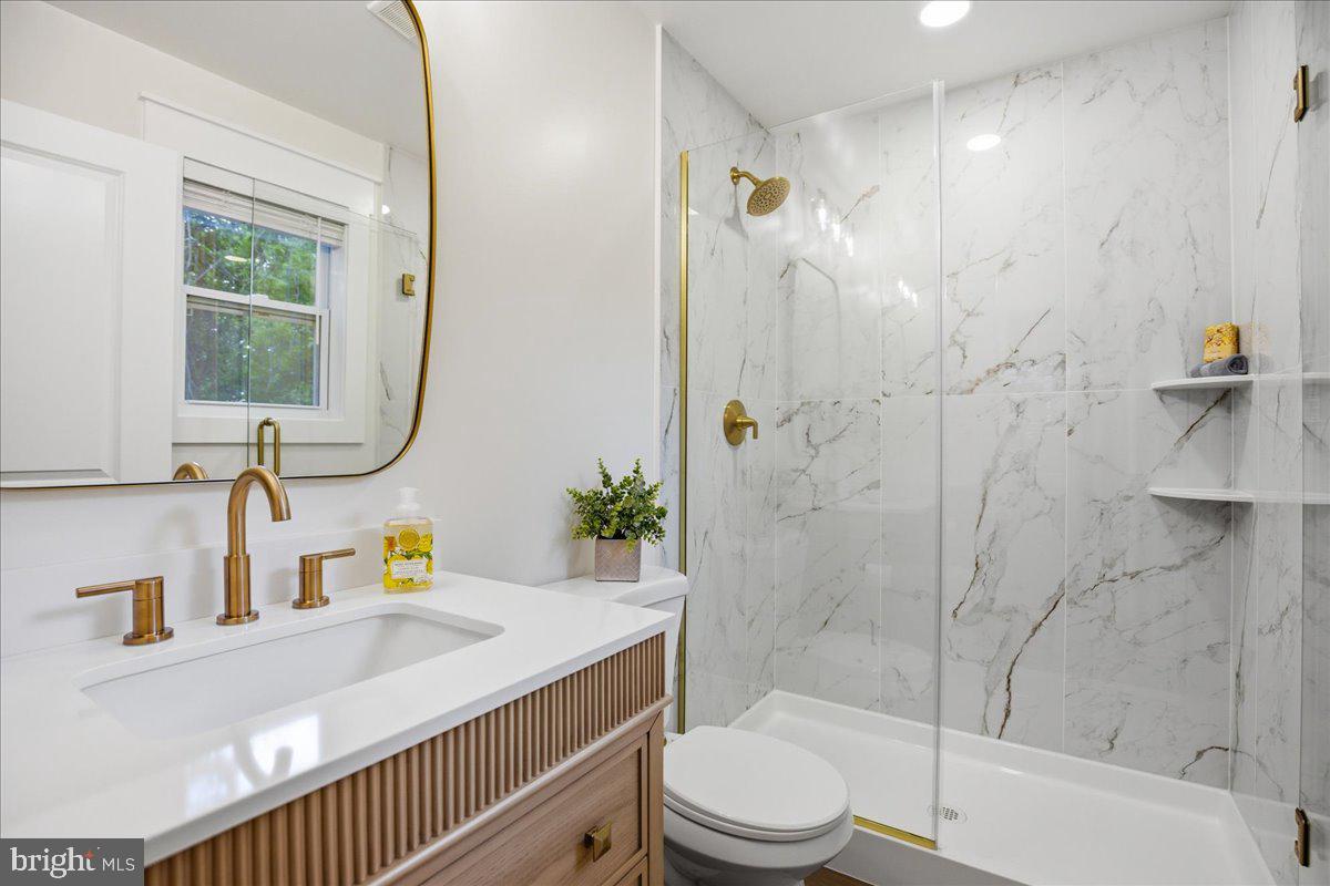 SELBY HEIGHTS - Residential