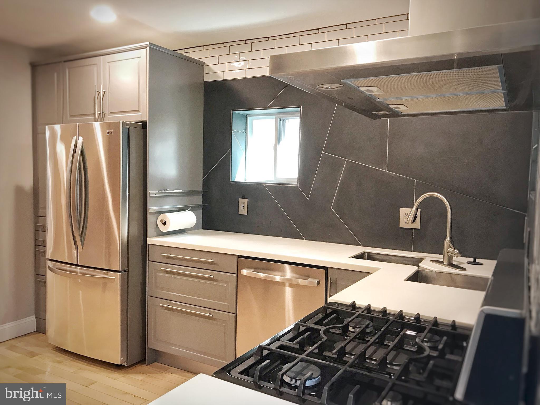 HAMPDEN HISTORIC DISTRICT - Residential