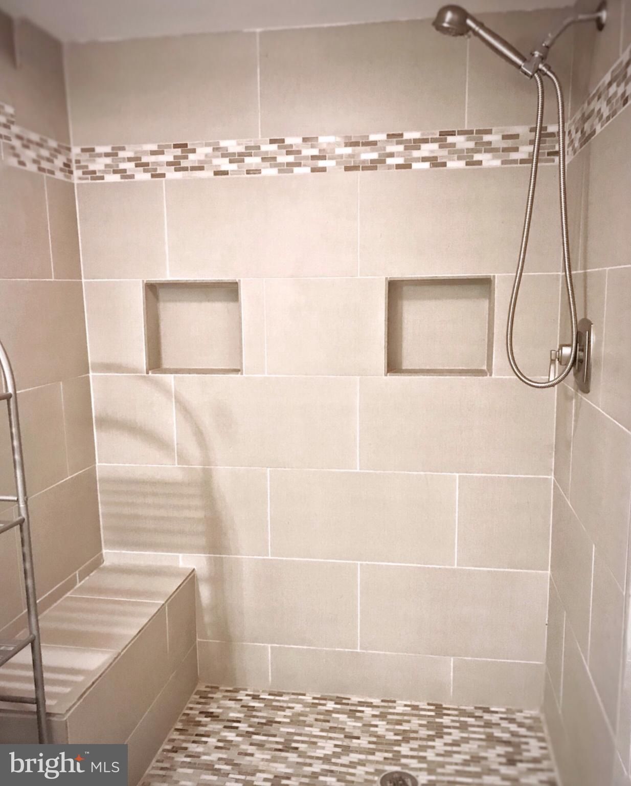 HAMPDEN HISTORIC DISTRICT - Residential