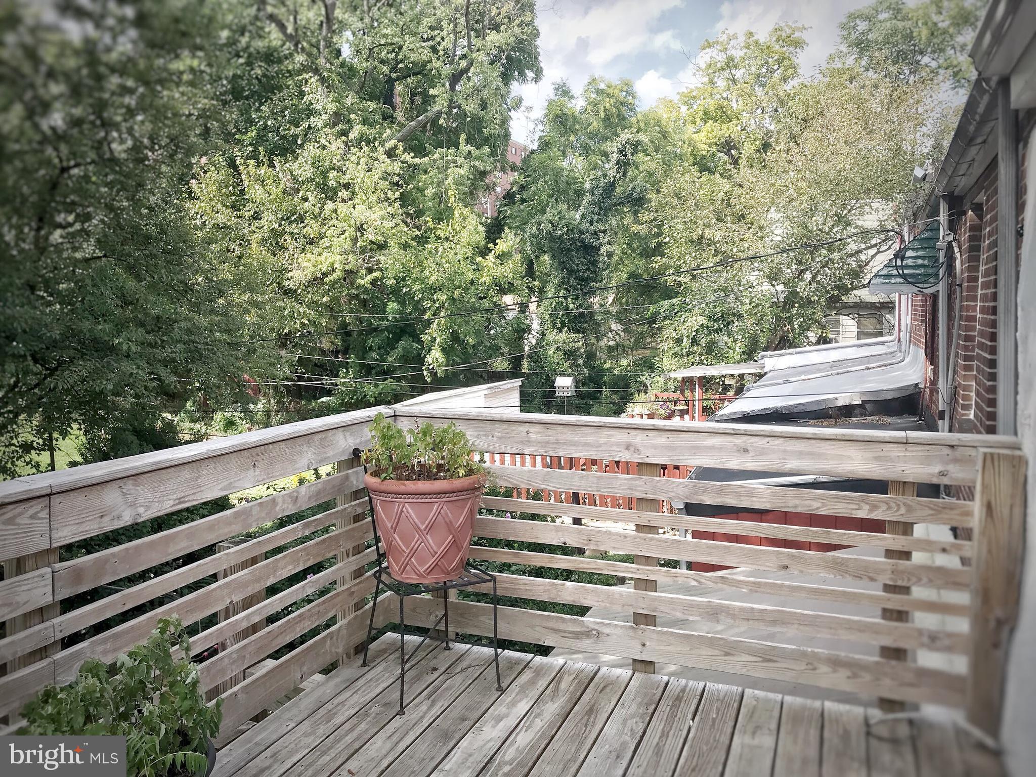 HAMPDEN HISTORIC DISTRICT - Residential