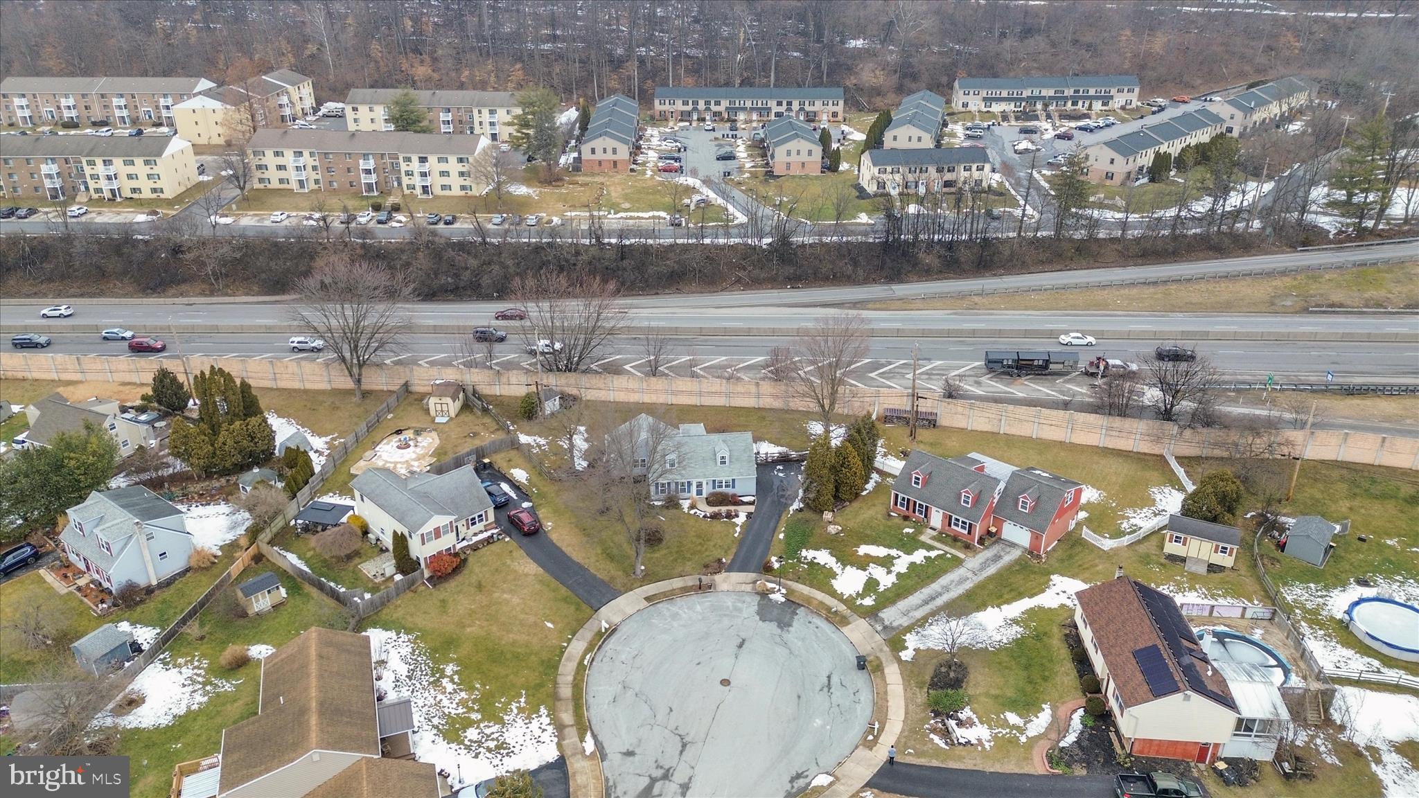 SUNNYSIDE - Residential