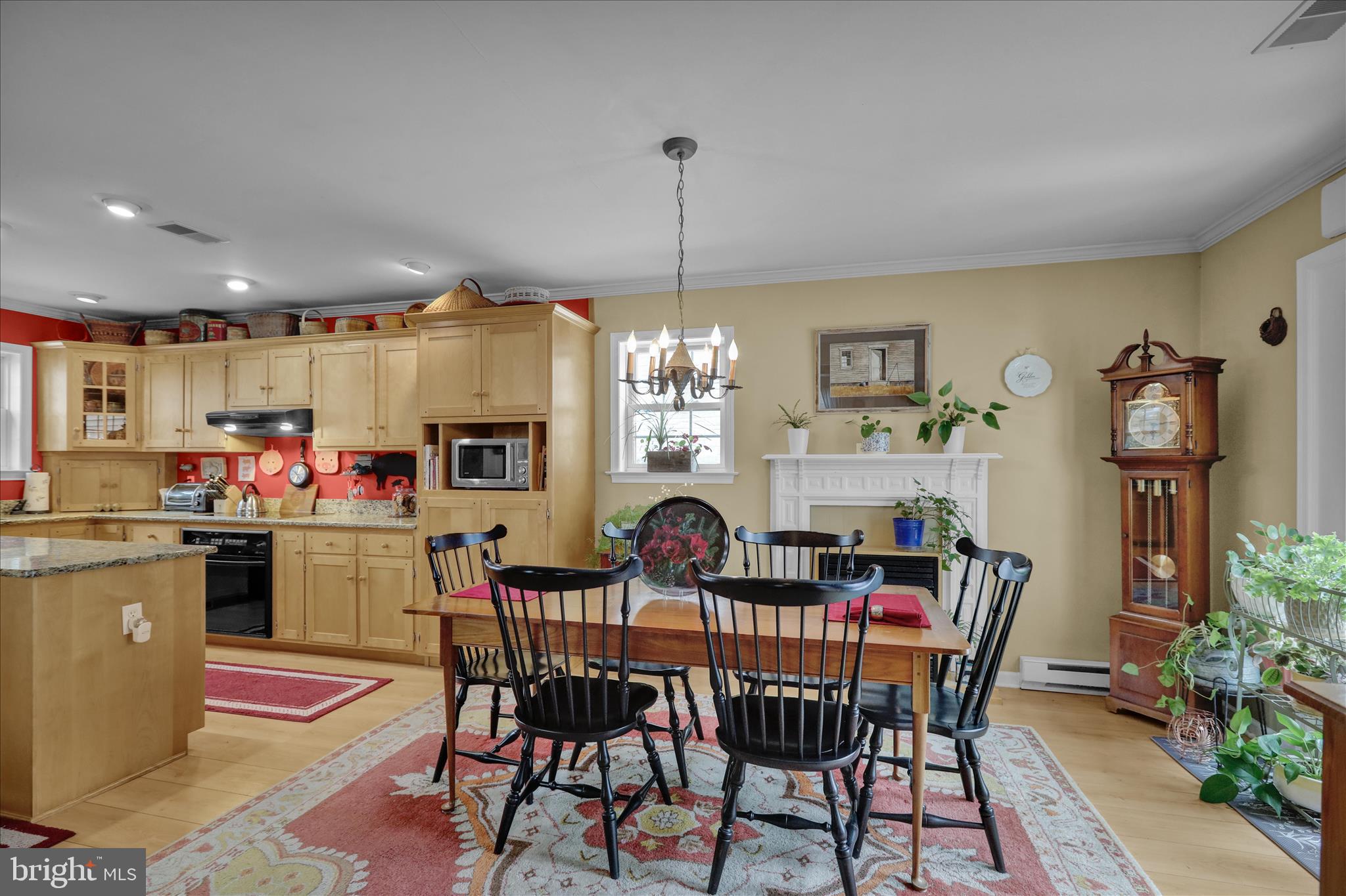 SUNNYSIDE - Residential