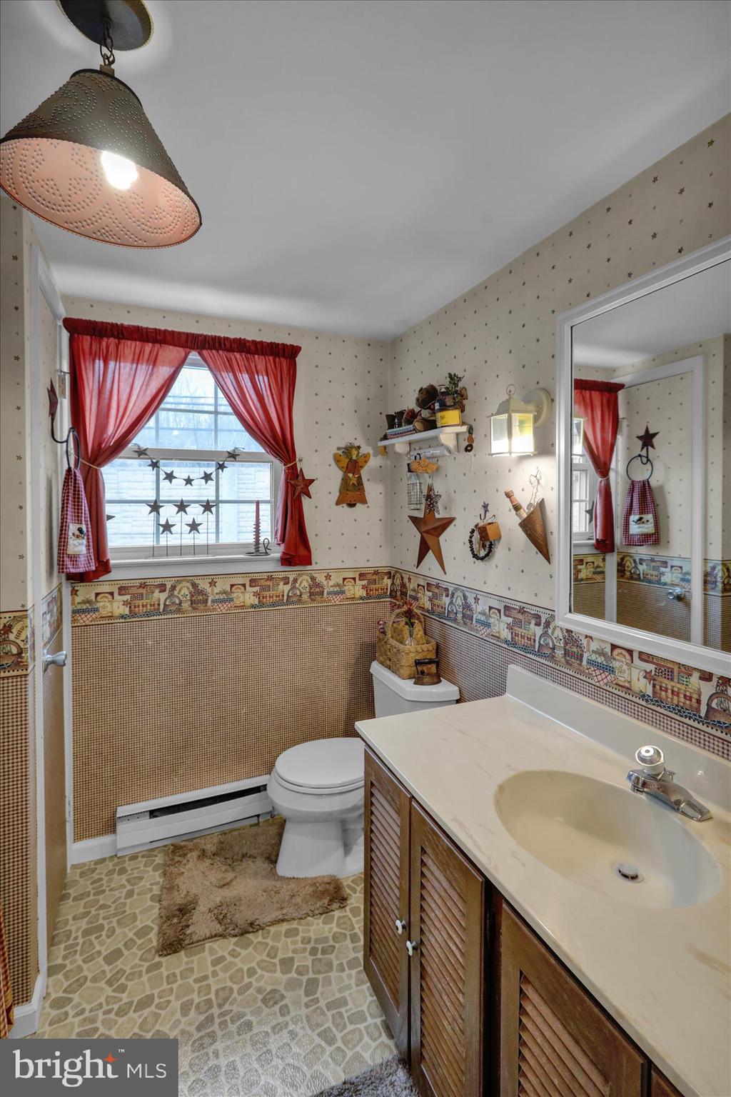 SUNNYSIDE - Residential