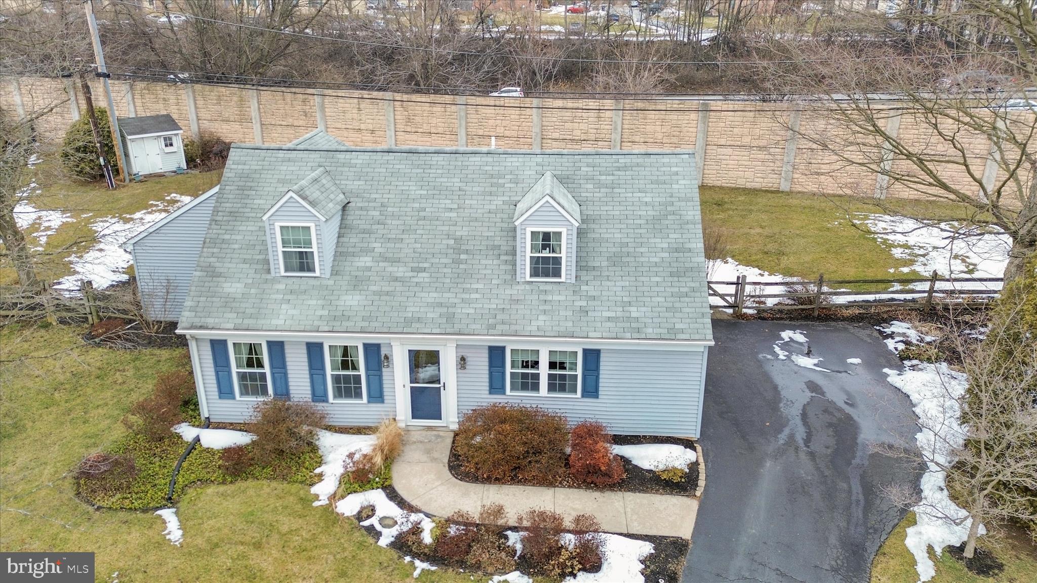 SUNNYSIDE - Residential