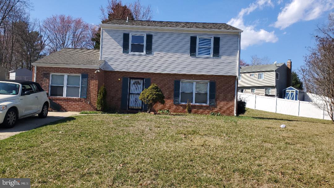 RAMBLING HILLS - Residential Lease