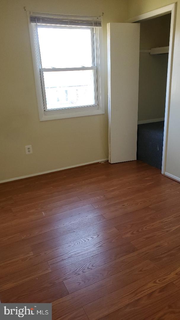 RAMBLING HILLS - Residential Lease