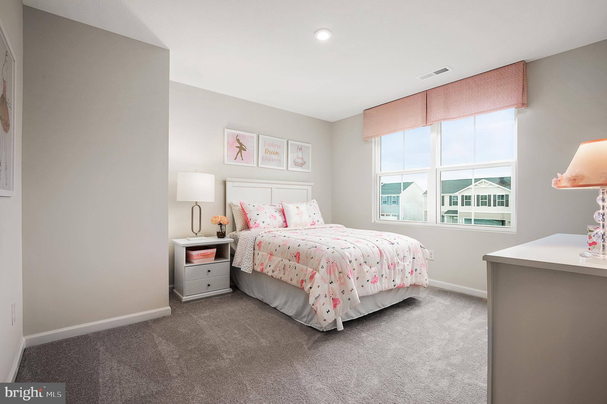 CARDINAL POINTE - Residential