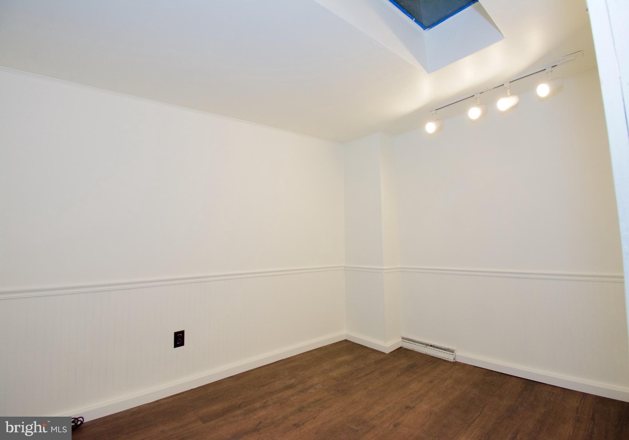 LEBANON CITY - Residential