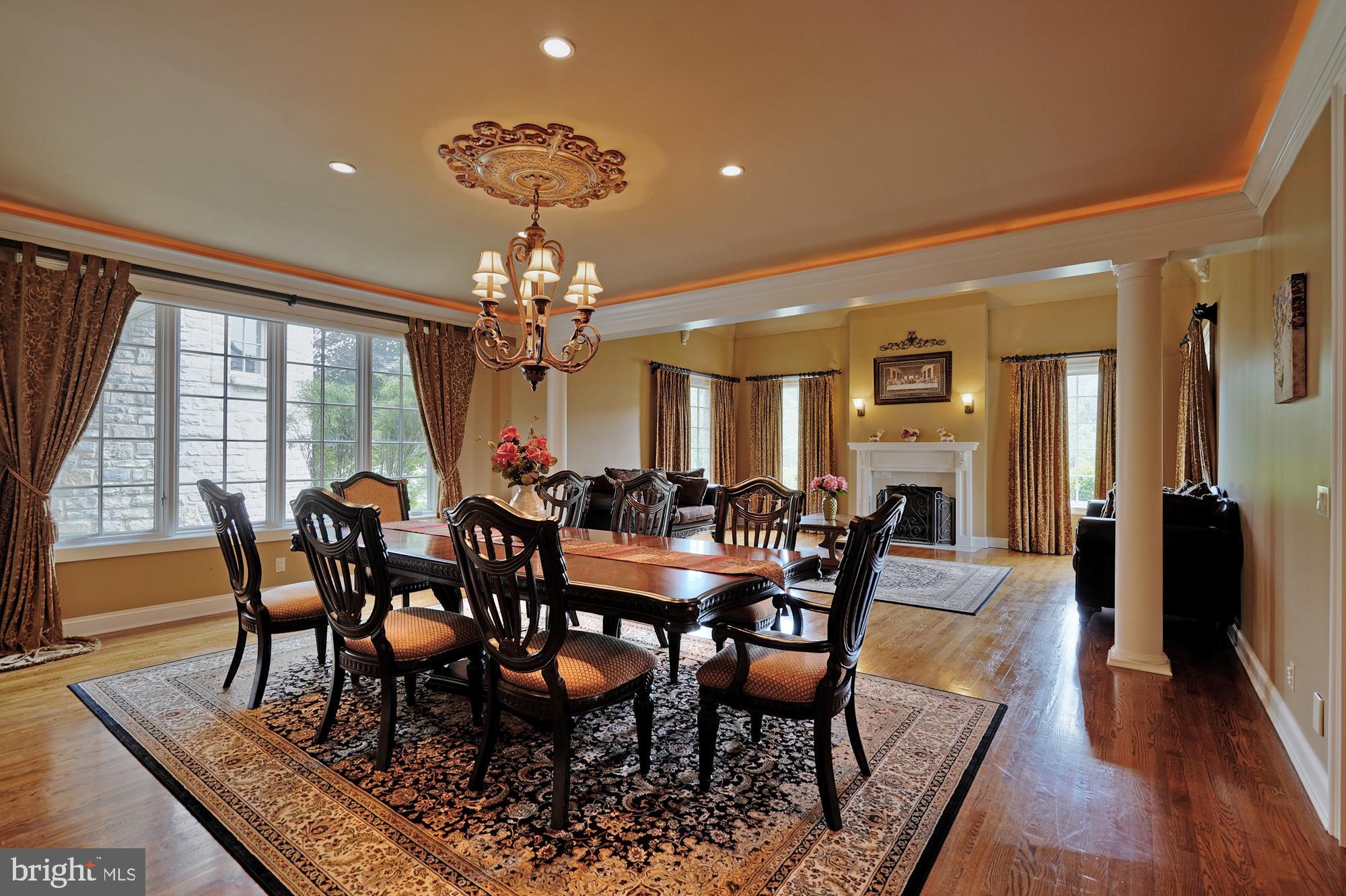 WESTBURY PARK - Residential