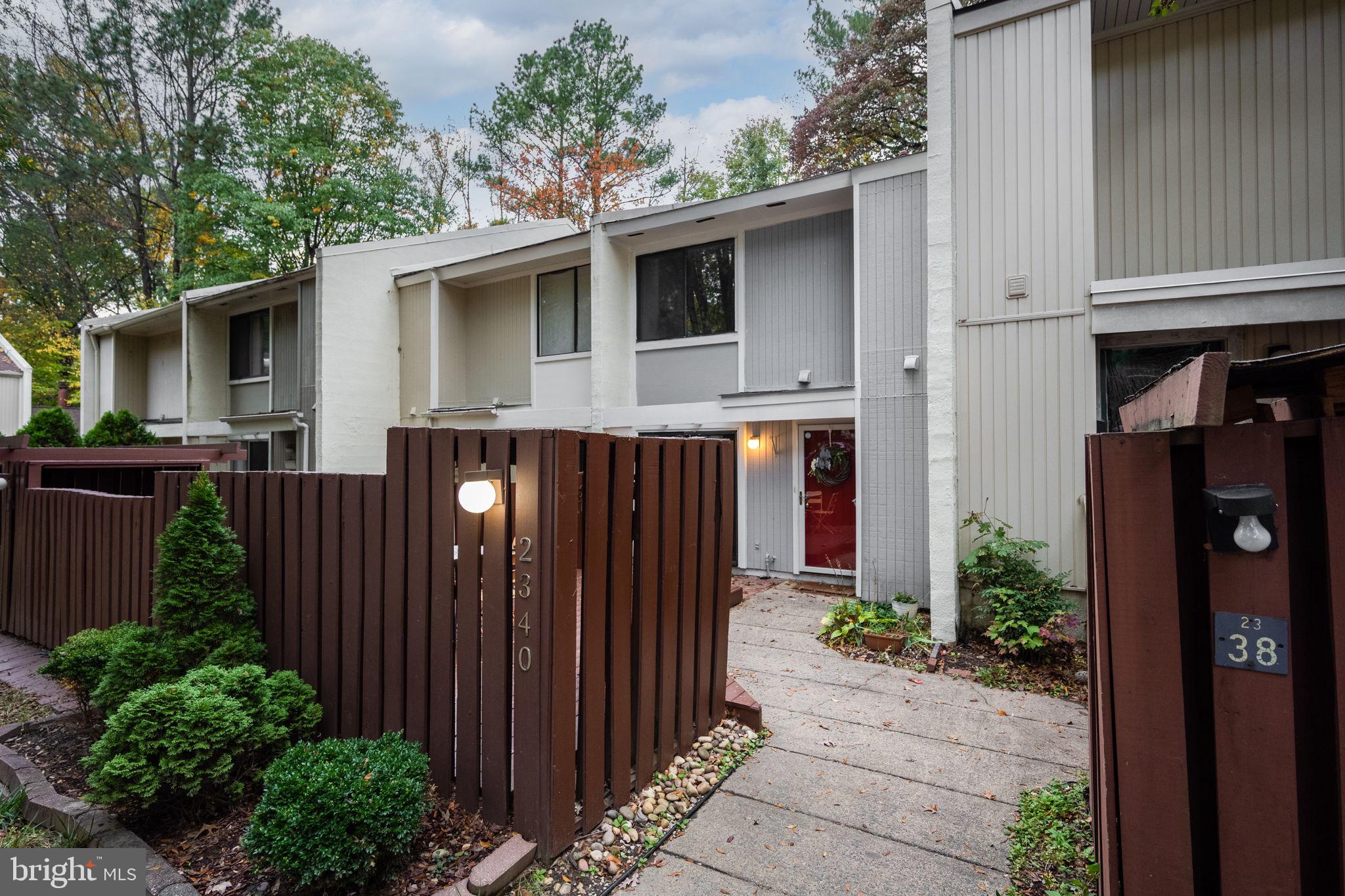 2340 SOUTHGATE SQUARE