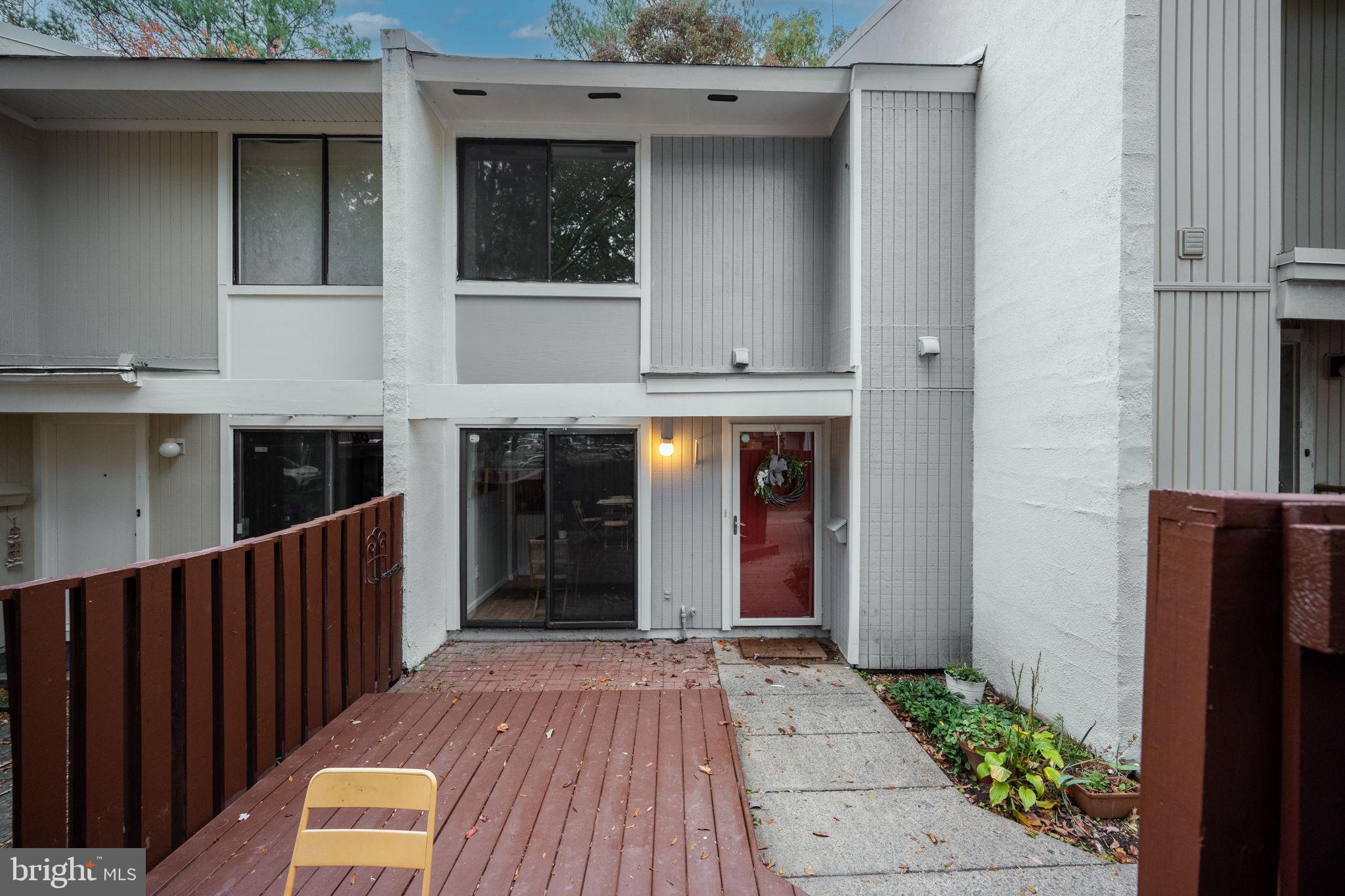 2340 SOUTHGATE SQUARE