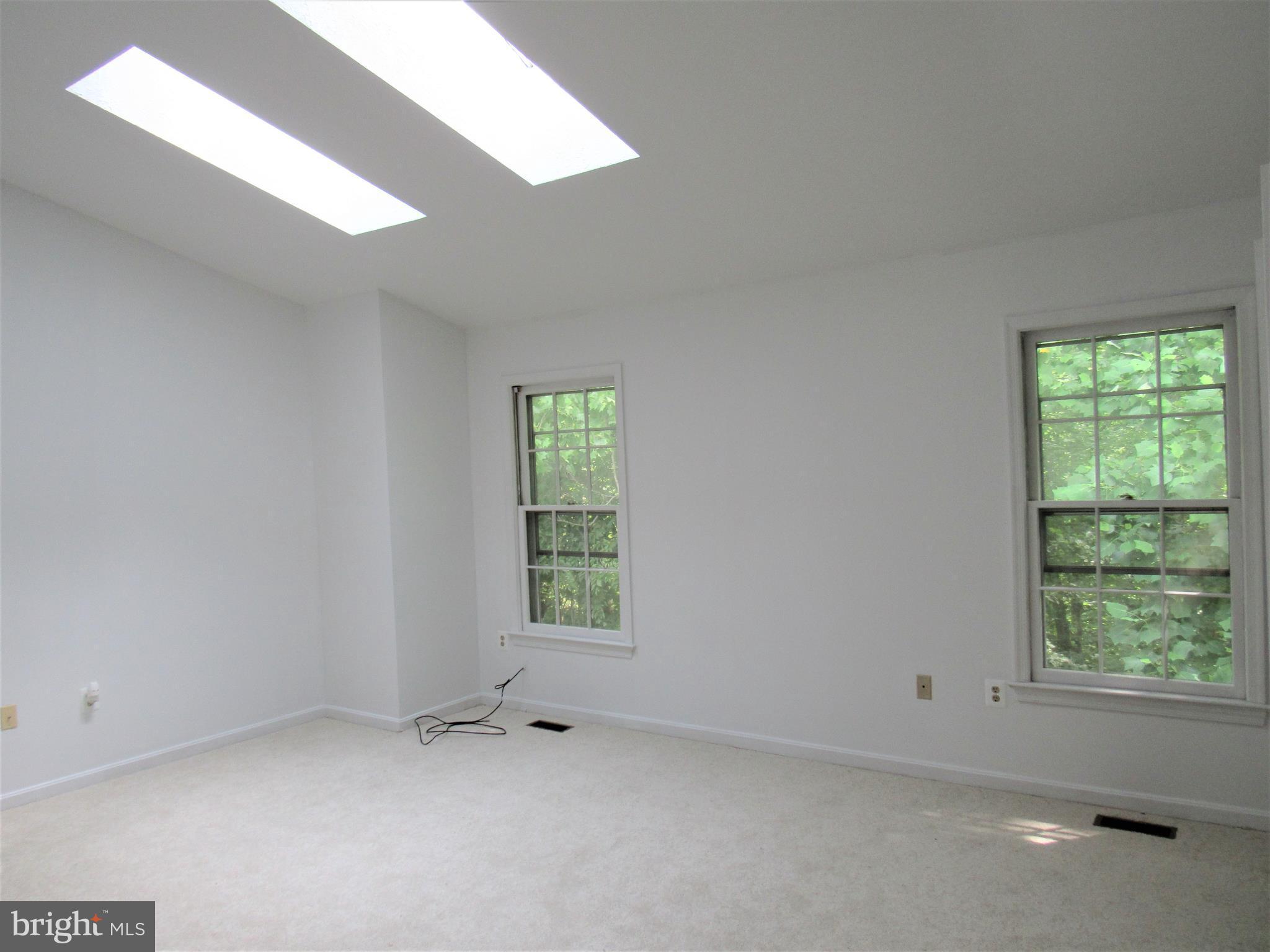 MONTCLAIR - Residential