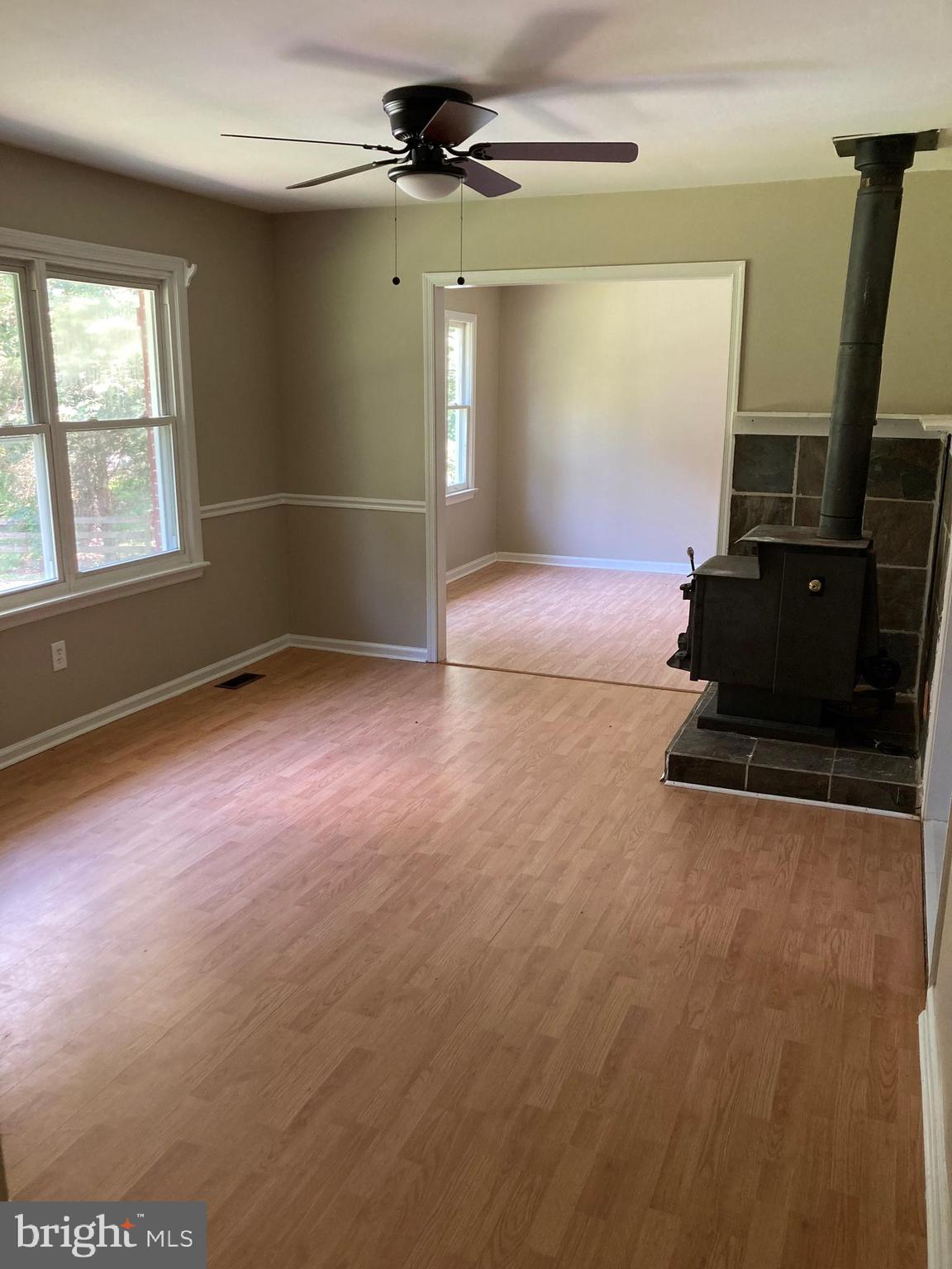 ROLLINSWOOD SOUTH - Residential Lease