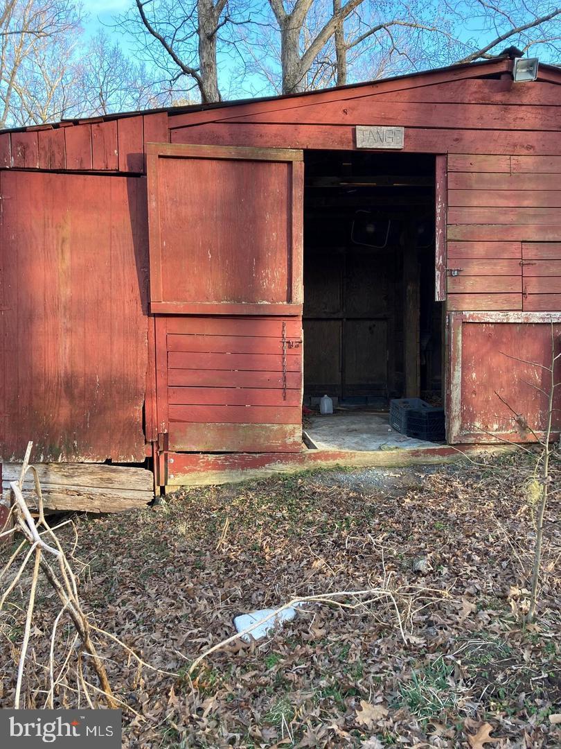 ROLLINSWOOD SOUTH - Residential Lease