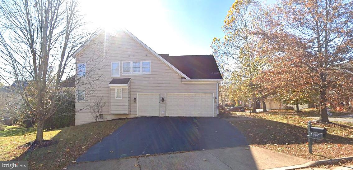 42937 BROOKRIDGE COURT