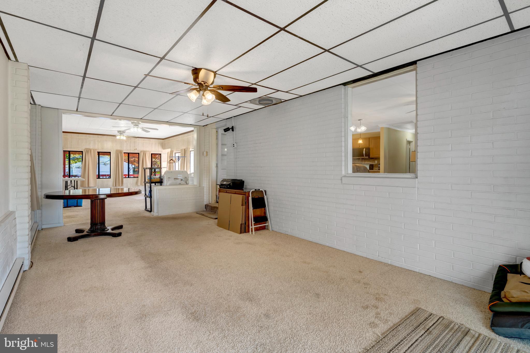 FAIRCHESTER - Residential