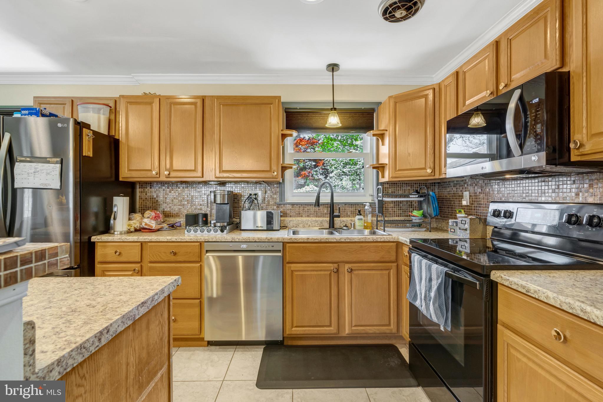 FAIRCHESTER - Residential