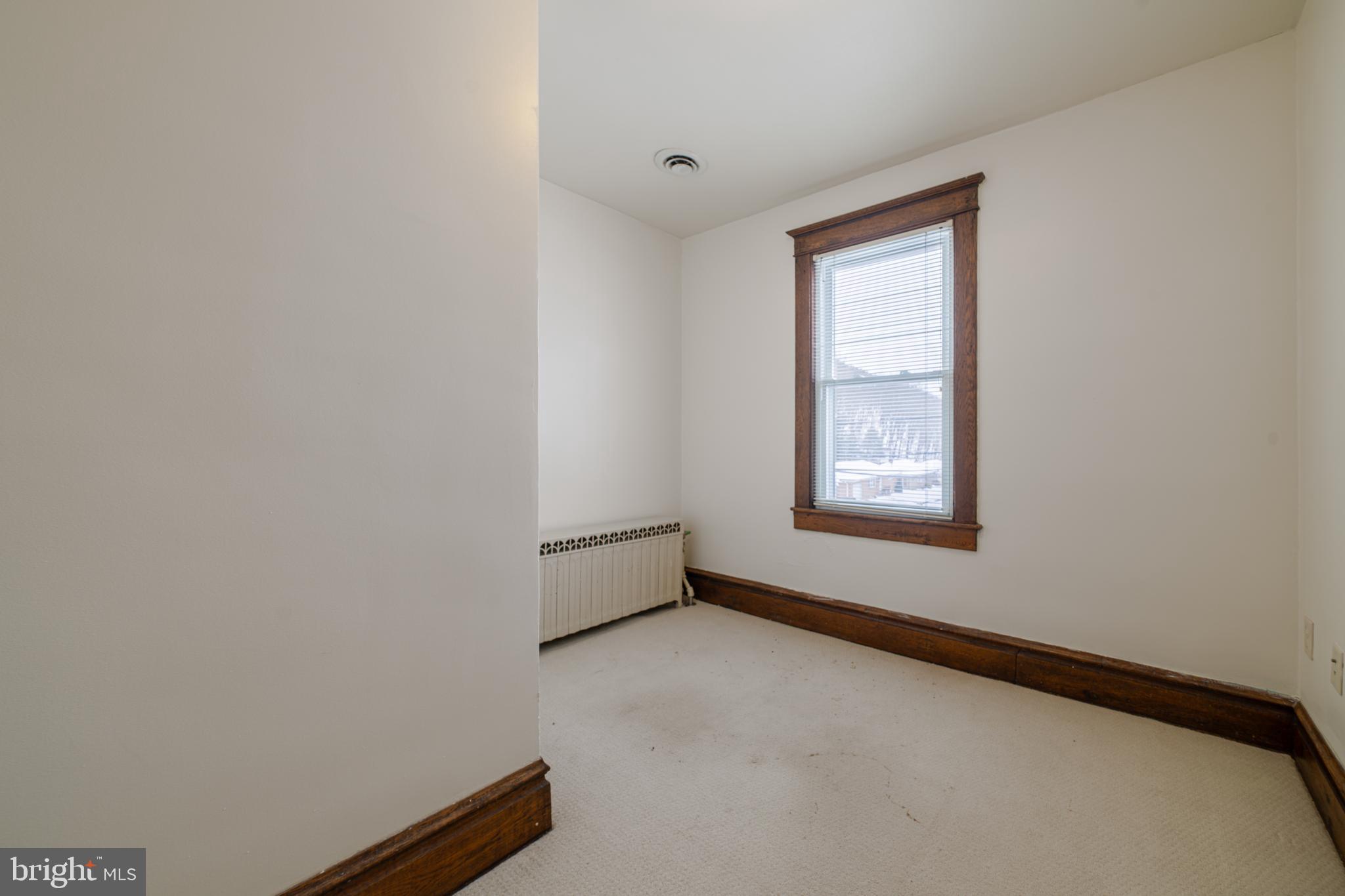 NORTH END - Residential