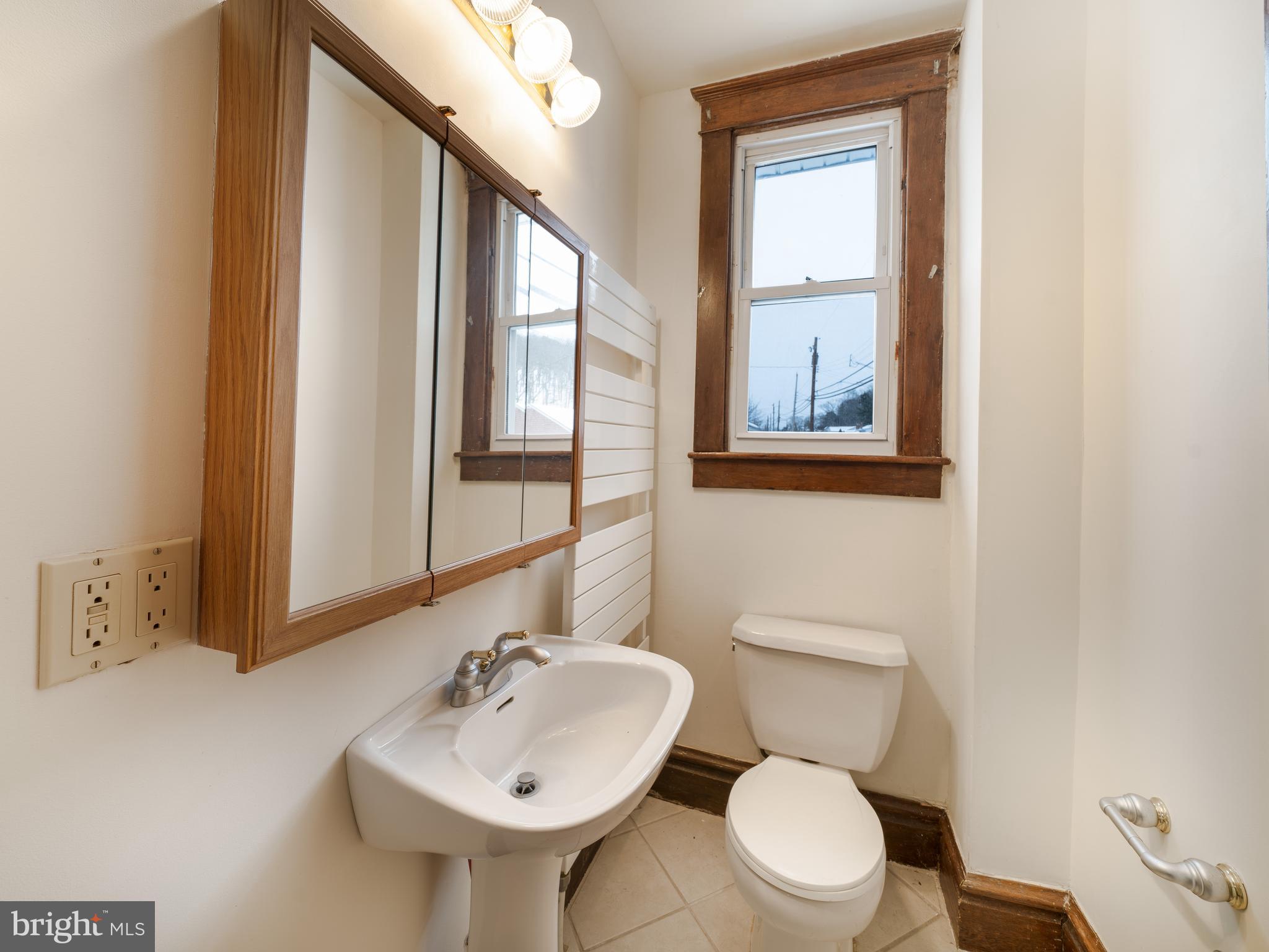 NORTH END - Residential