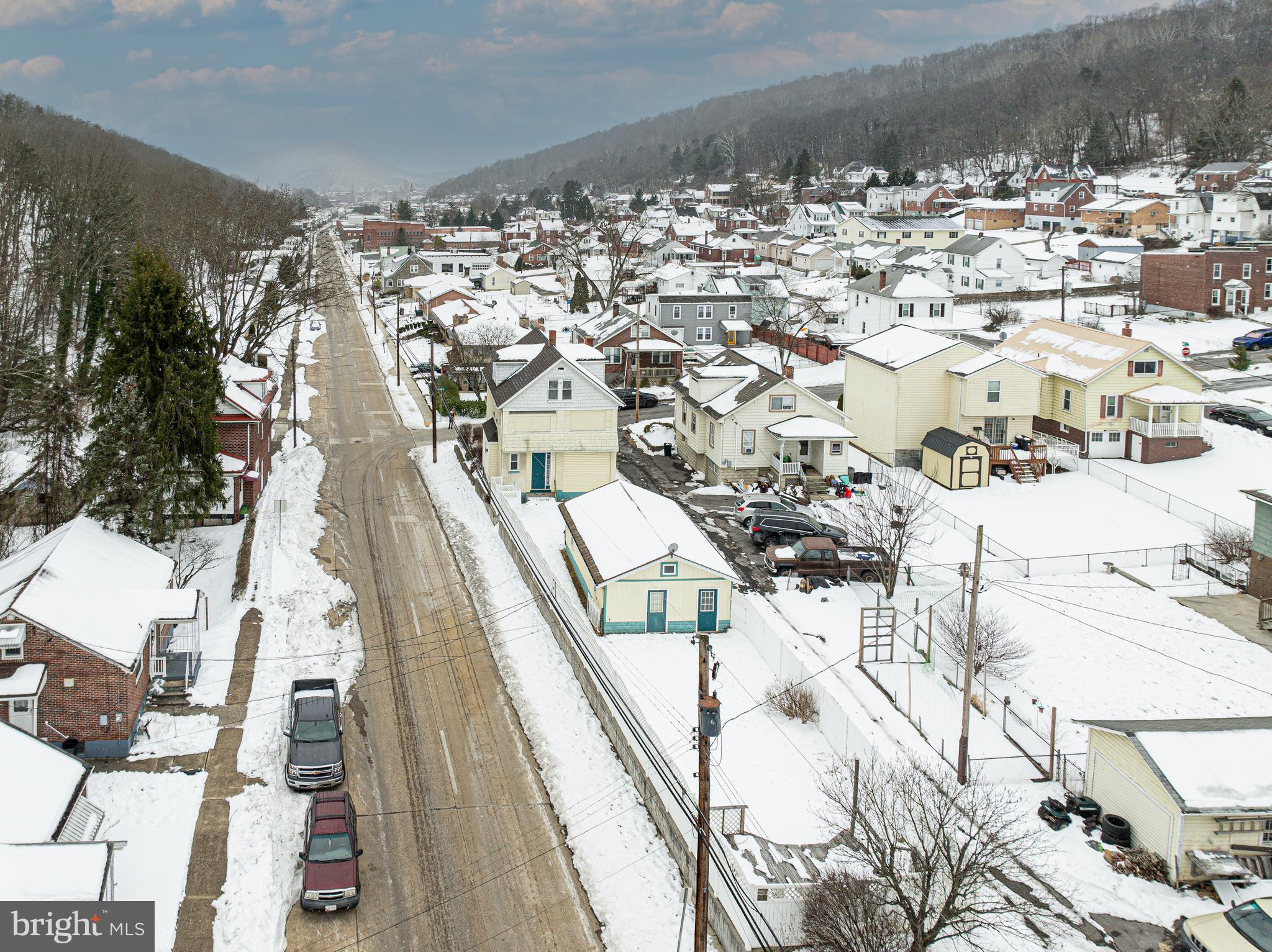 NORTH END - Residential