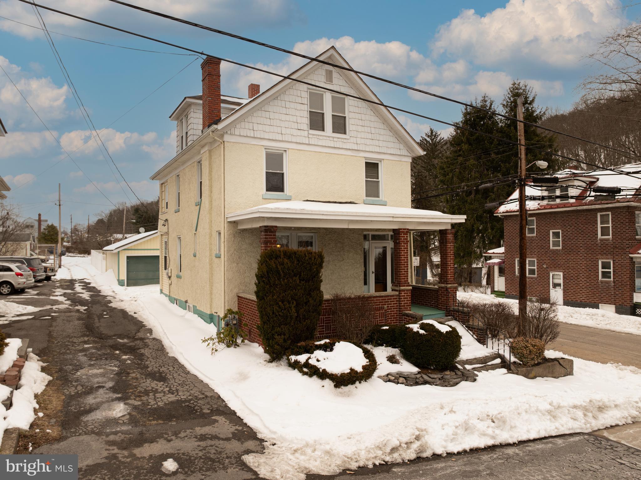 NORTH END - Residential