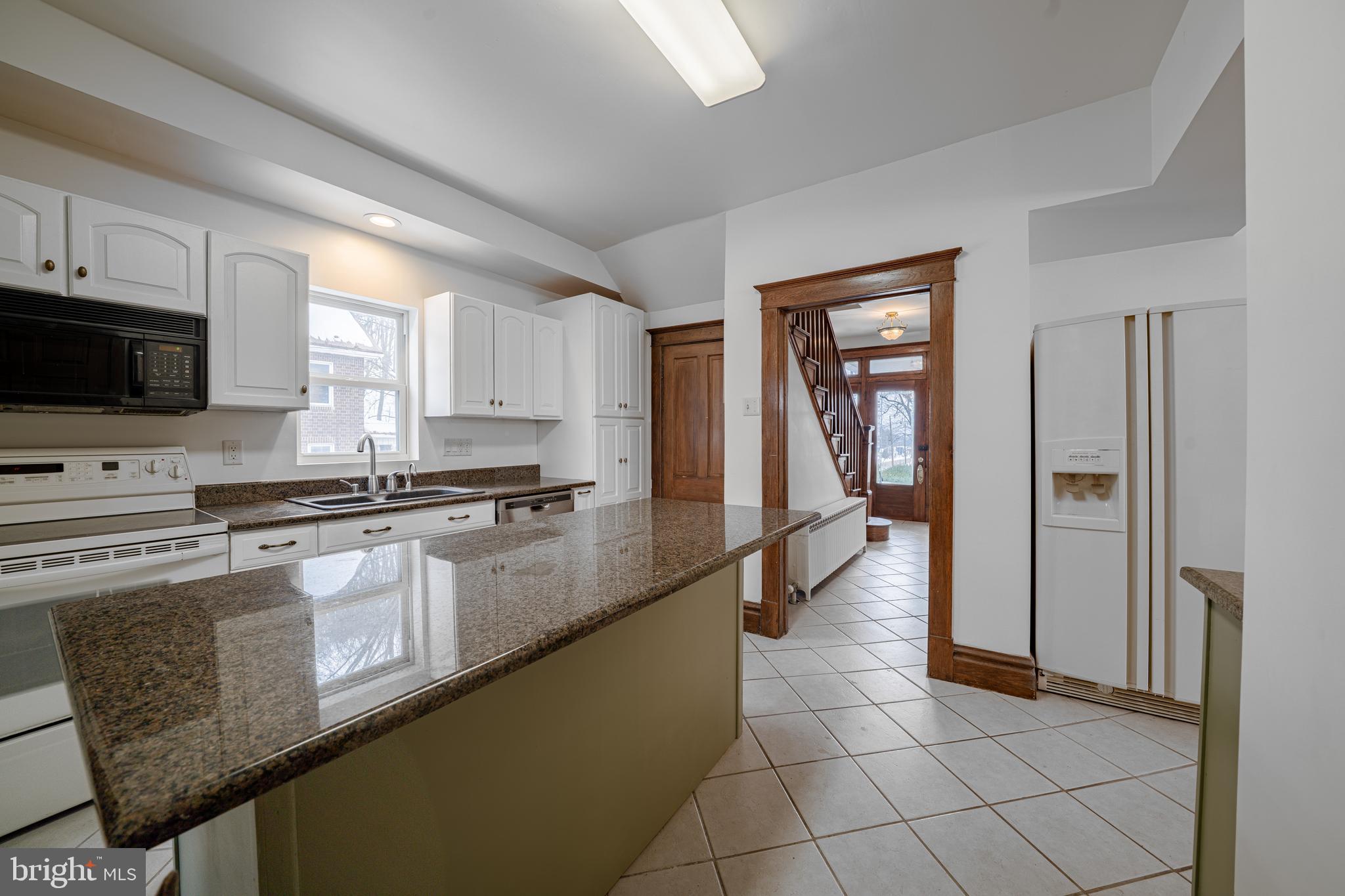 NORTH END - Residential