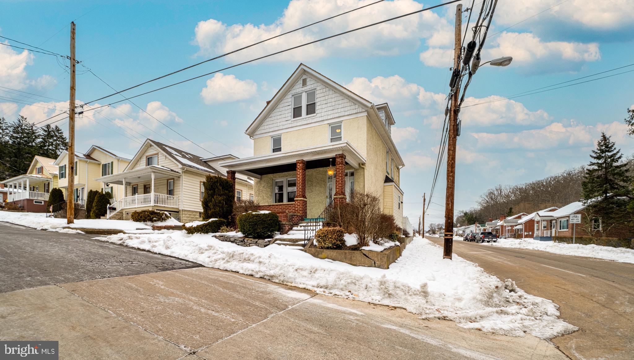 NORTH END - Residential