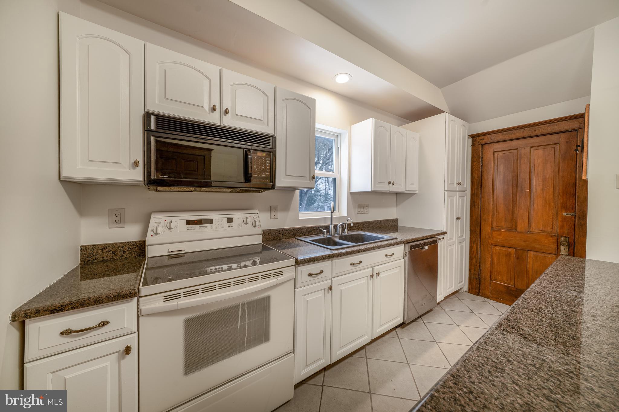 NORTH END - Residential