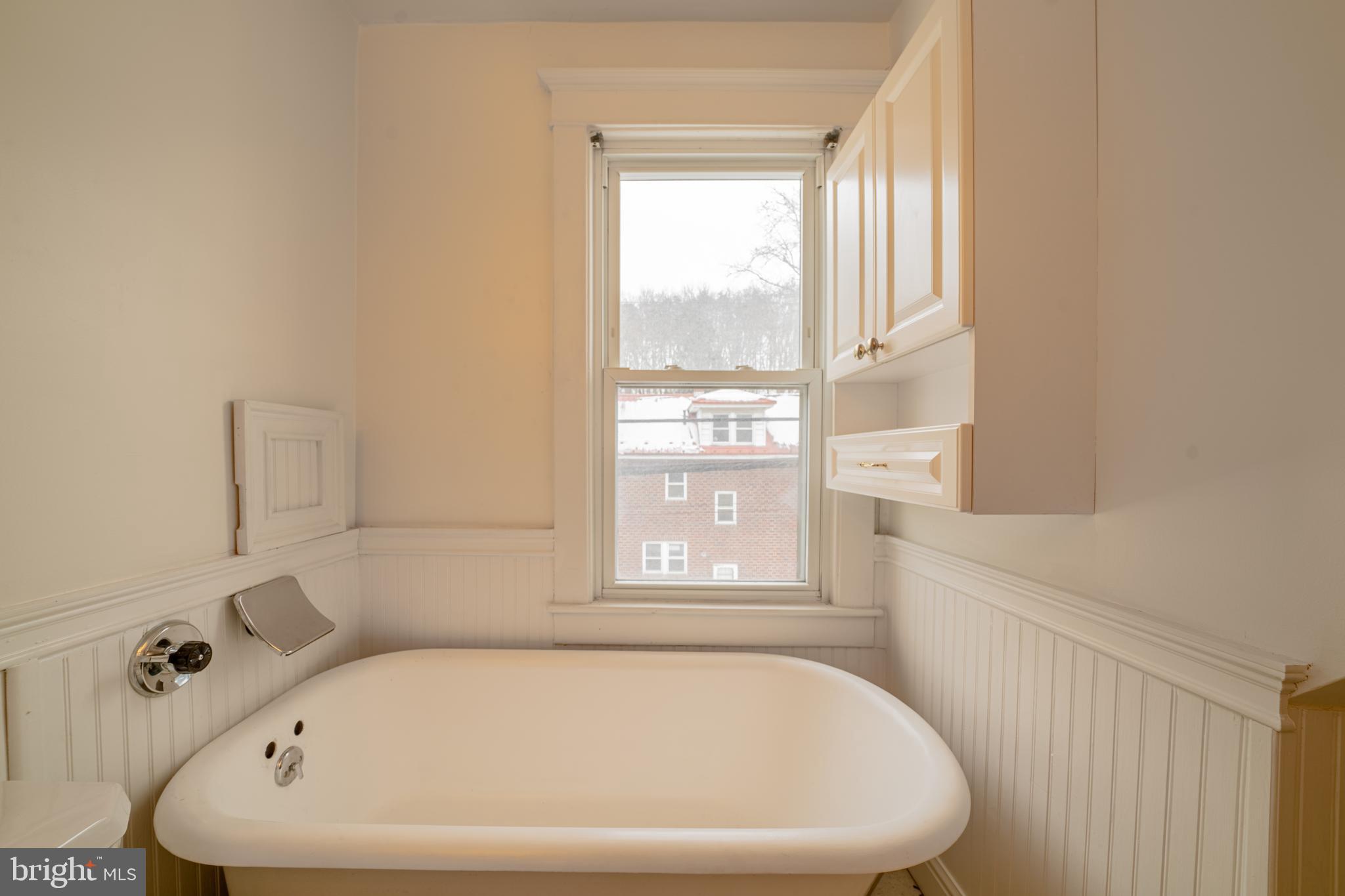 NORTH END - Residential