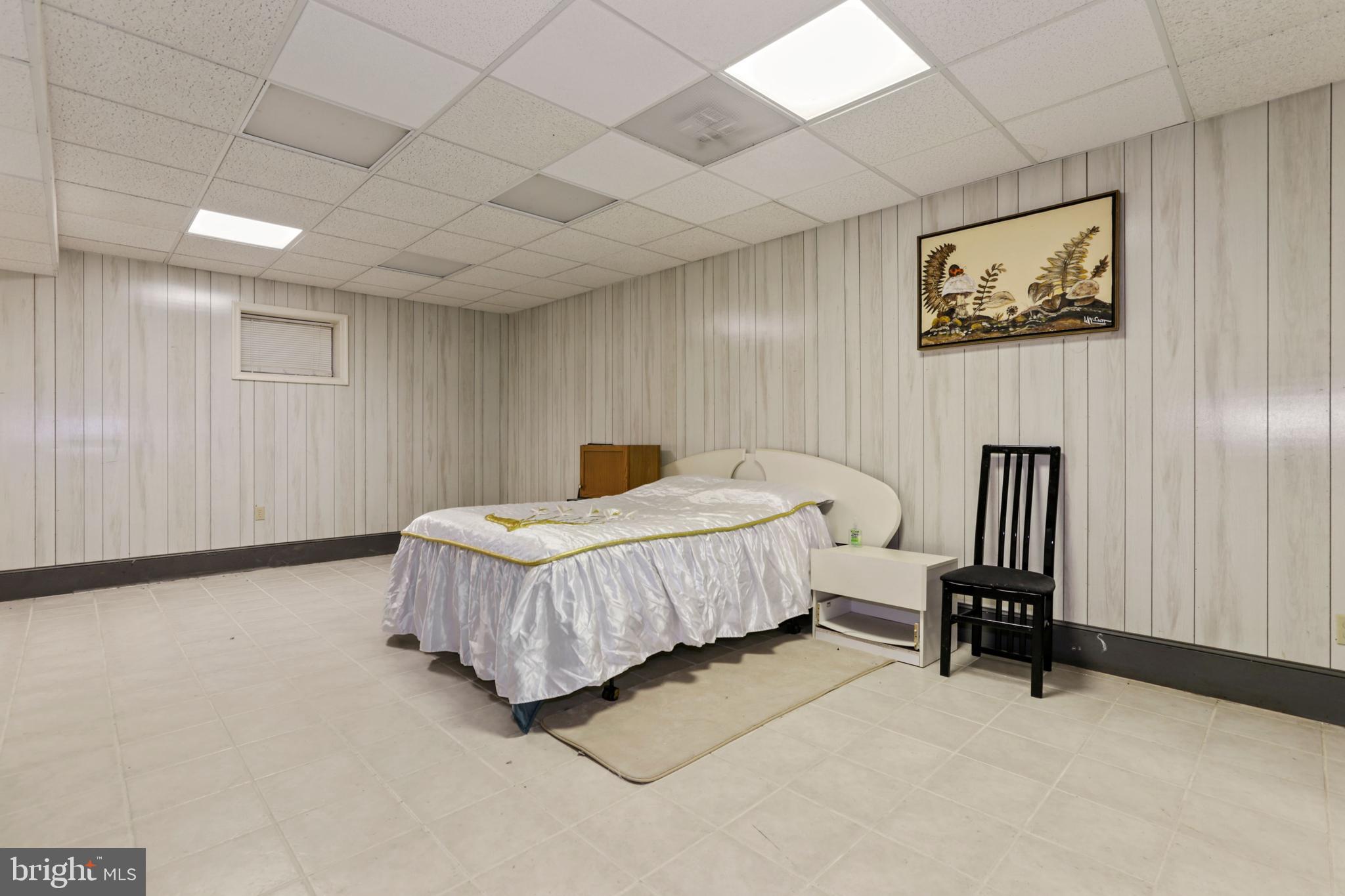 FAIRWOOD ACRES - Residential