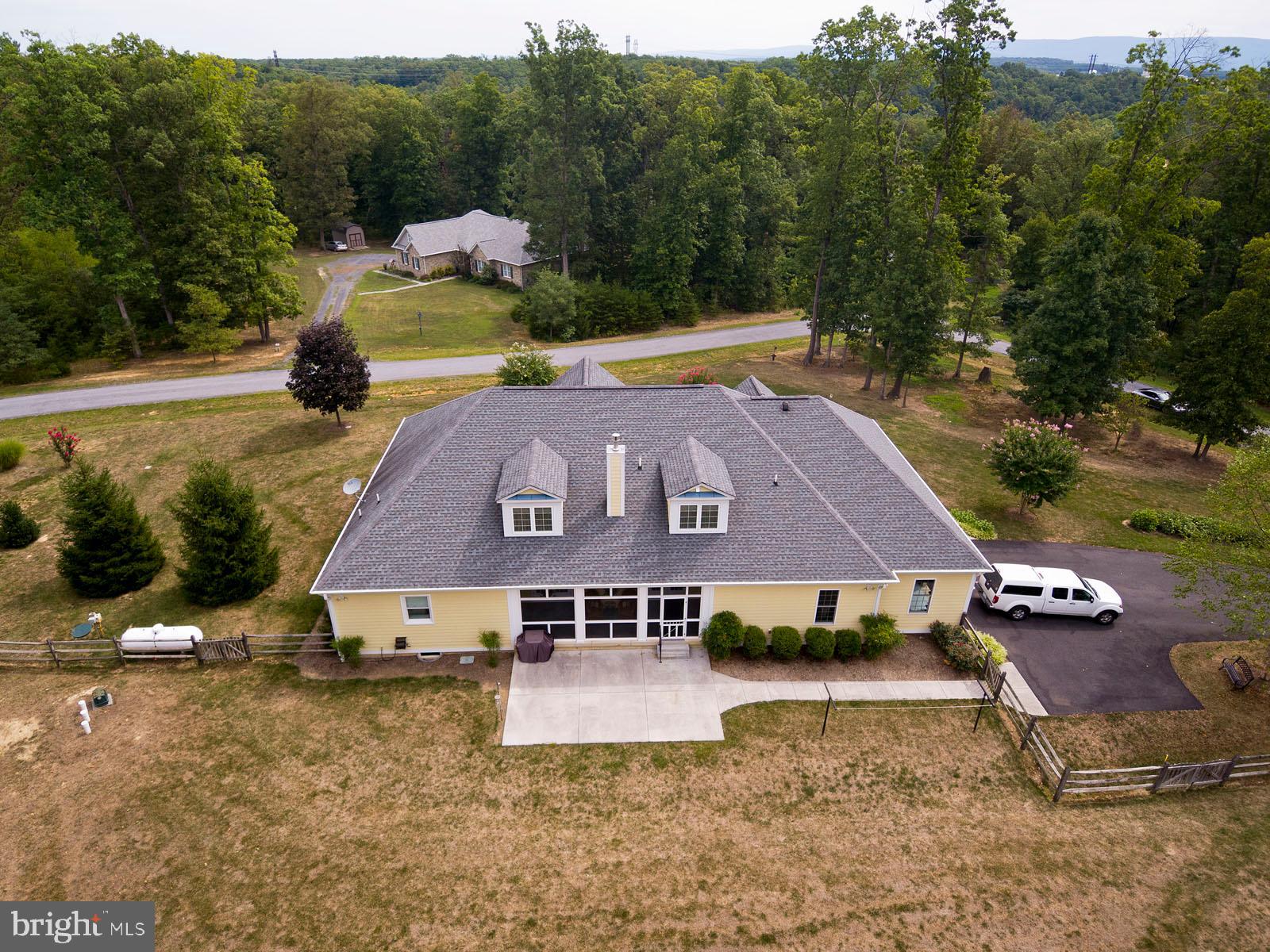 RELIANCE WOODS - Residential