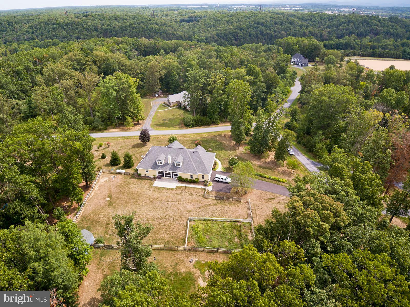 RELIANCE WOODS - Residential