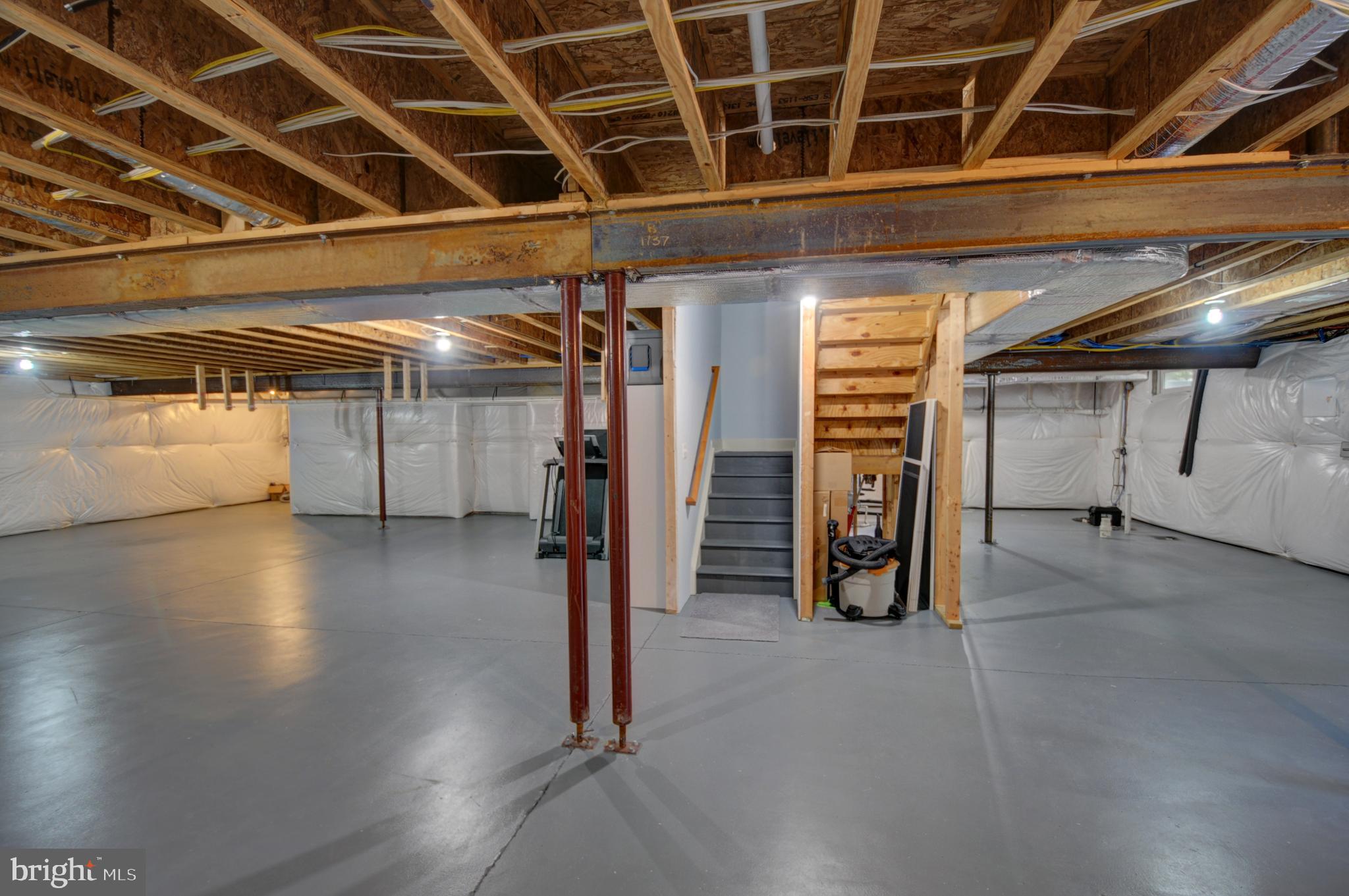 RELIANCE WOODS - Residential