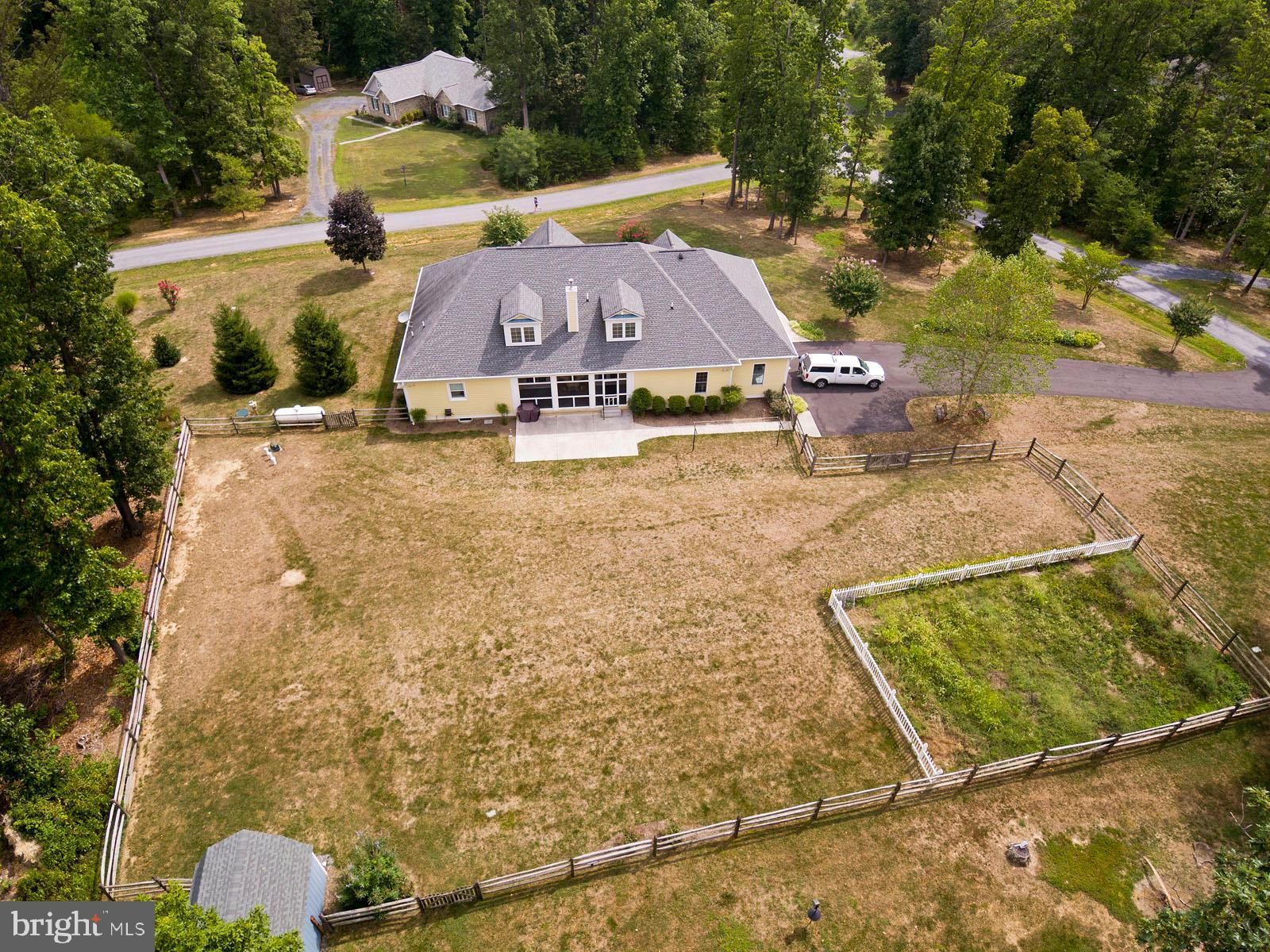 RELIANCE WOODS - Residential