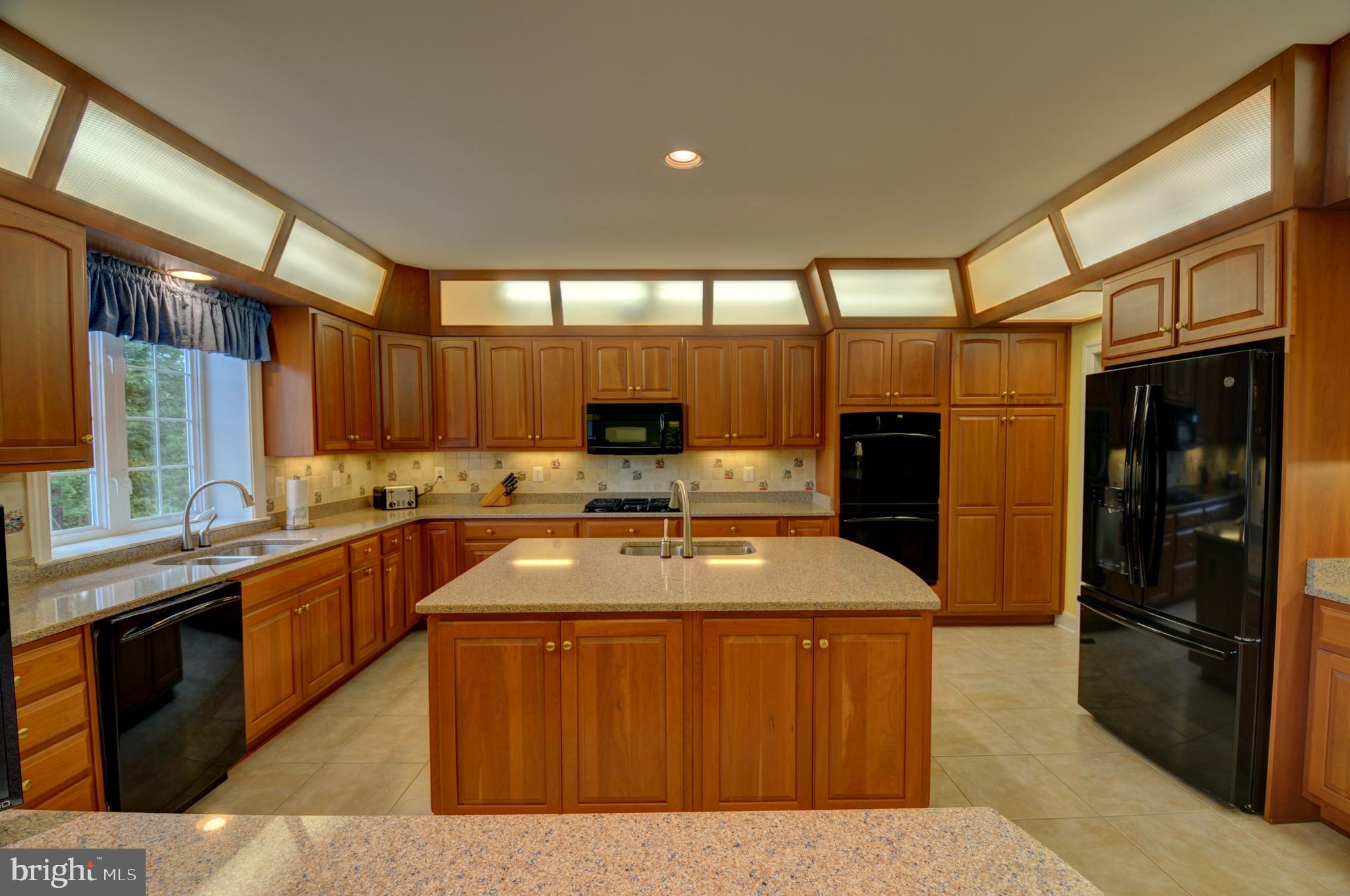 RELIANCE WOODS - Residential