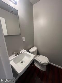 APPLEWALK CONDO - Residential