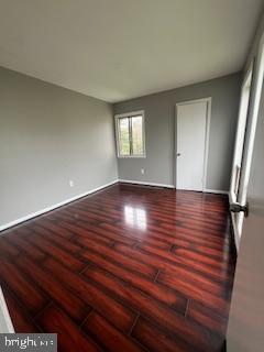 APPLEWALK CONDO - Residential