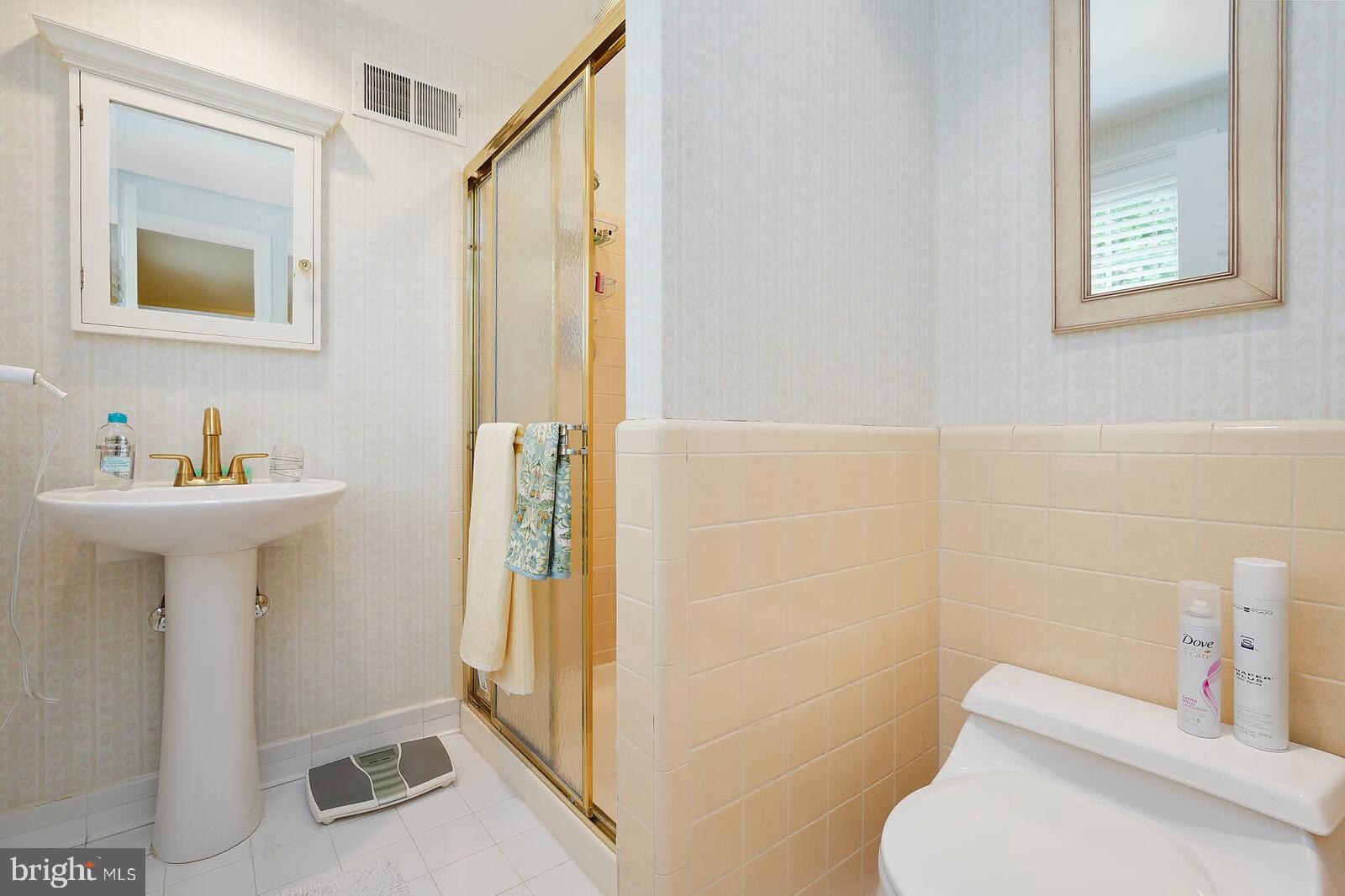 OLD FARM - Residential