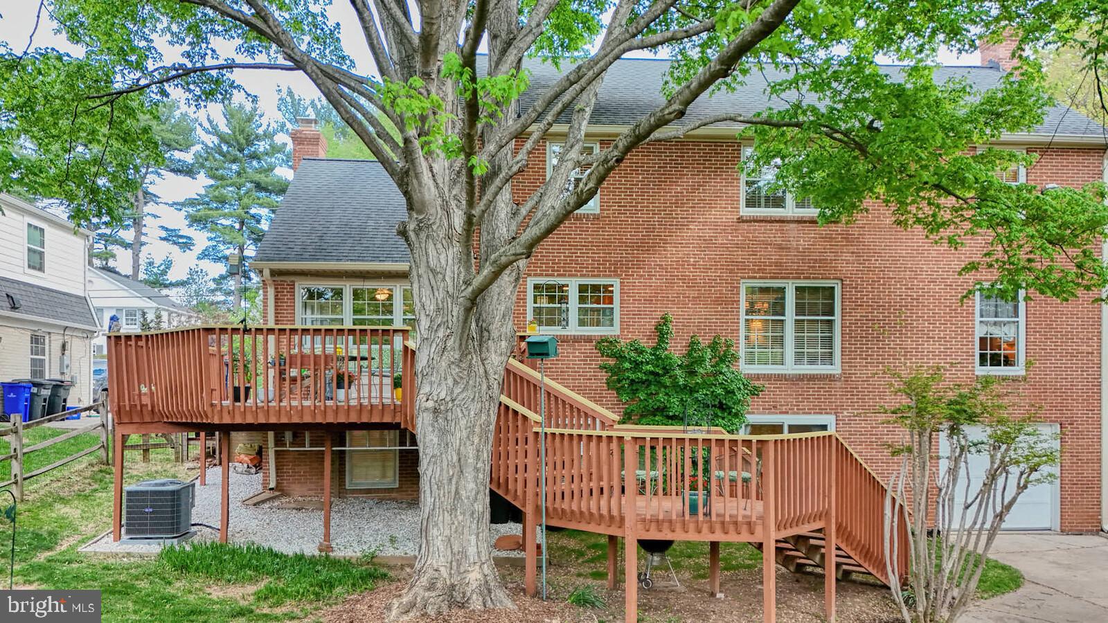 OLD FARM - Residential