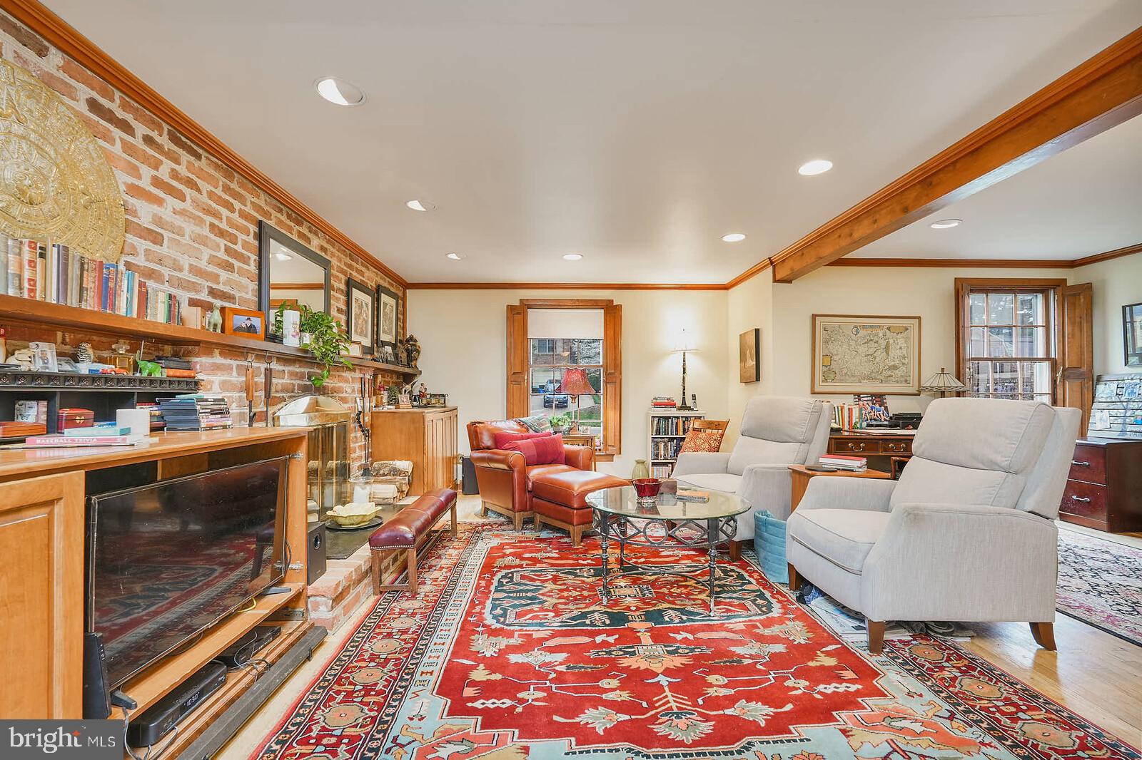 OLD FARM - Residential