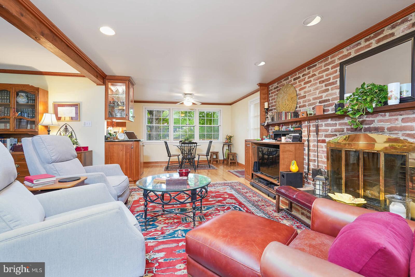 OLD FARM - Residential