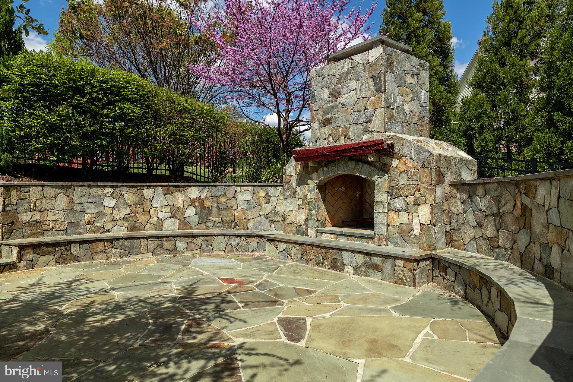 AVONDALE GLEN - Residential