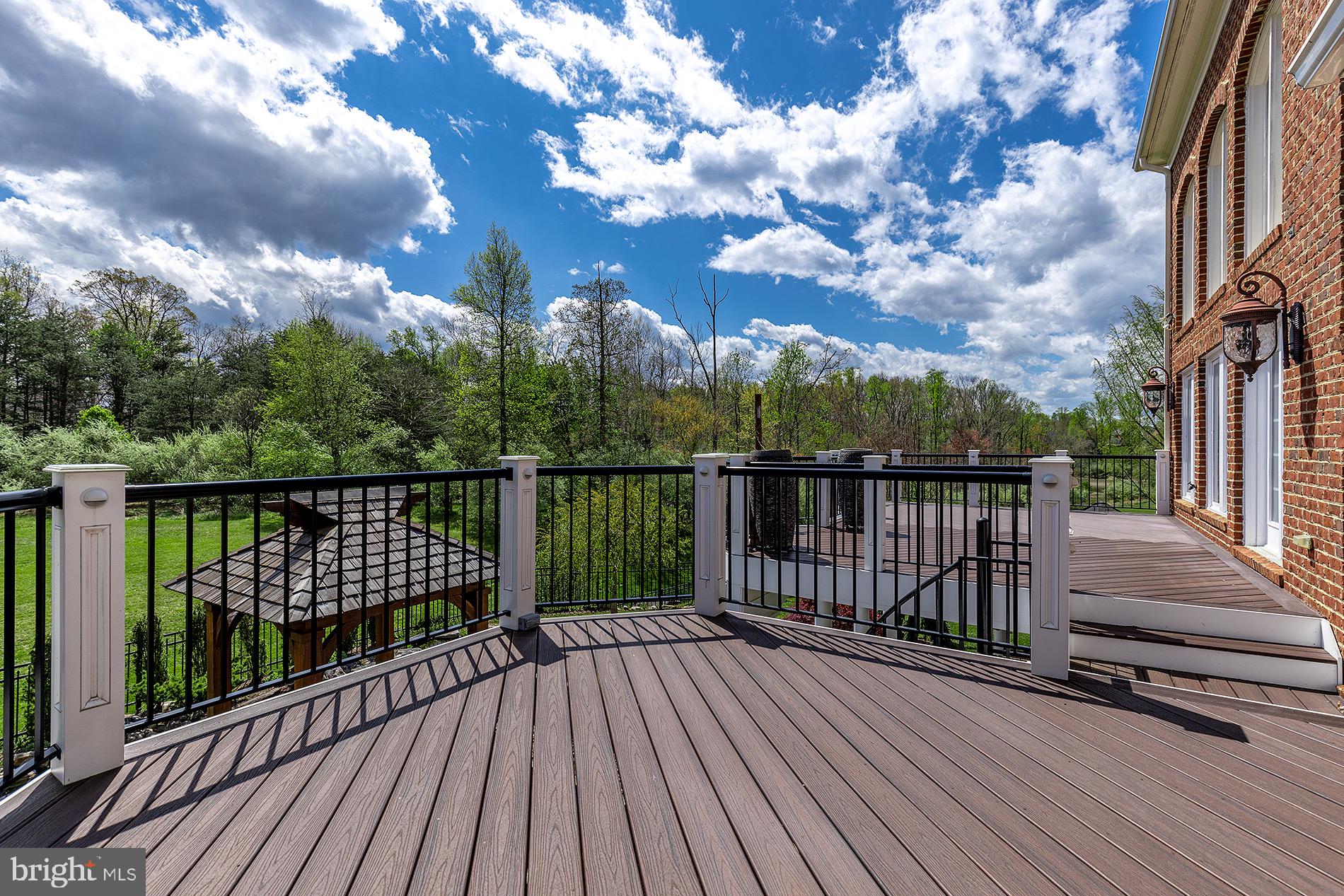 AVONDALE GLEN - Residential