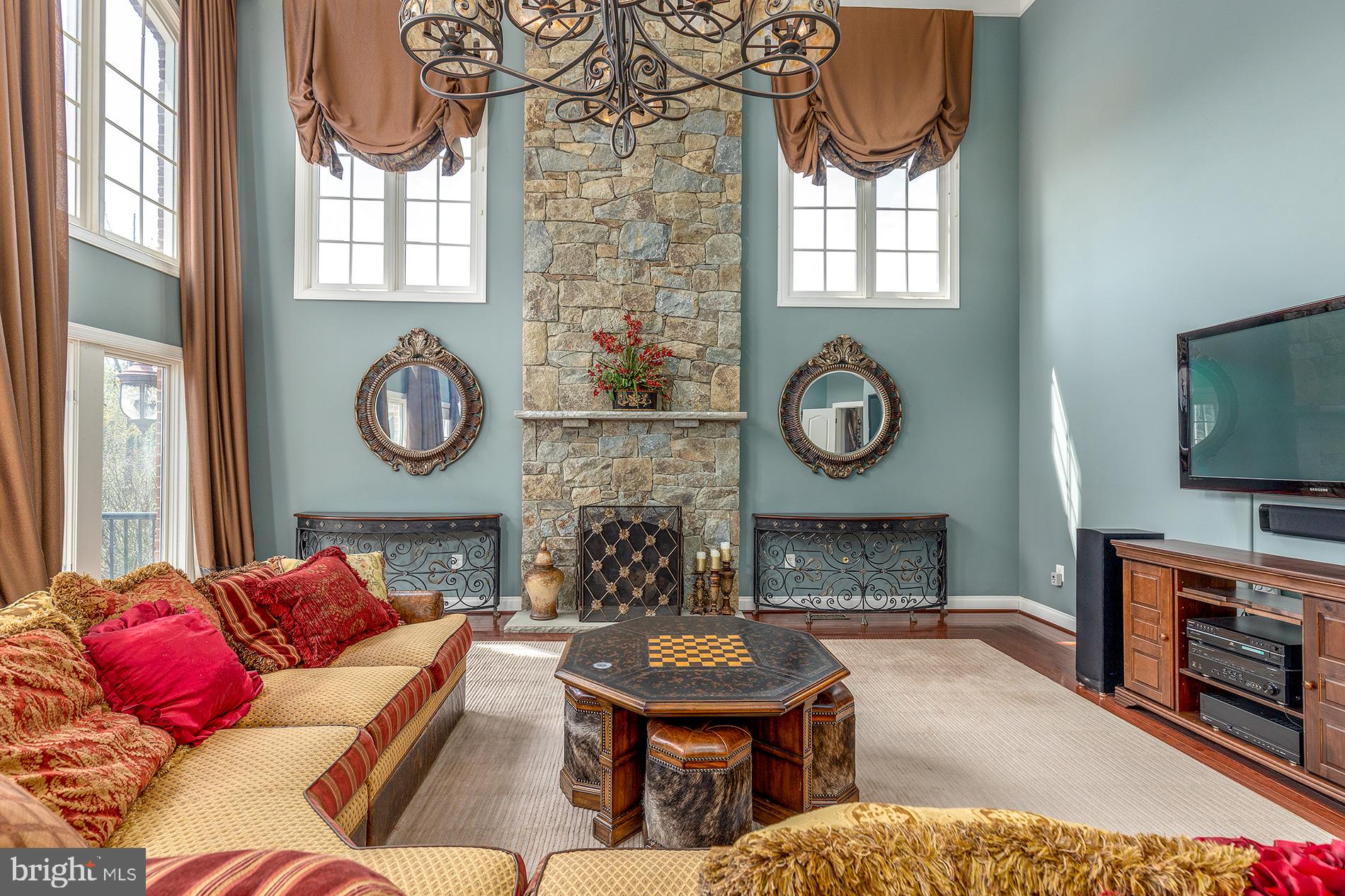 AVONDALE GLEN - Residential