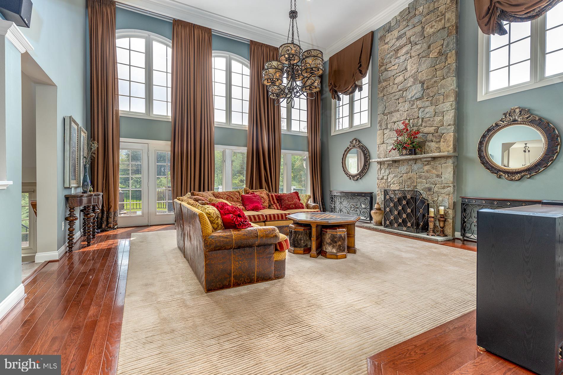 AVONDALE GLEN - Residential